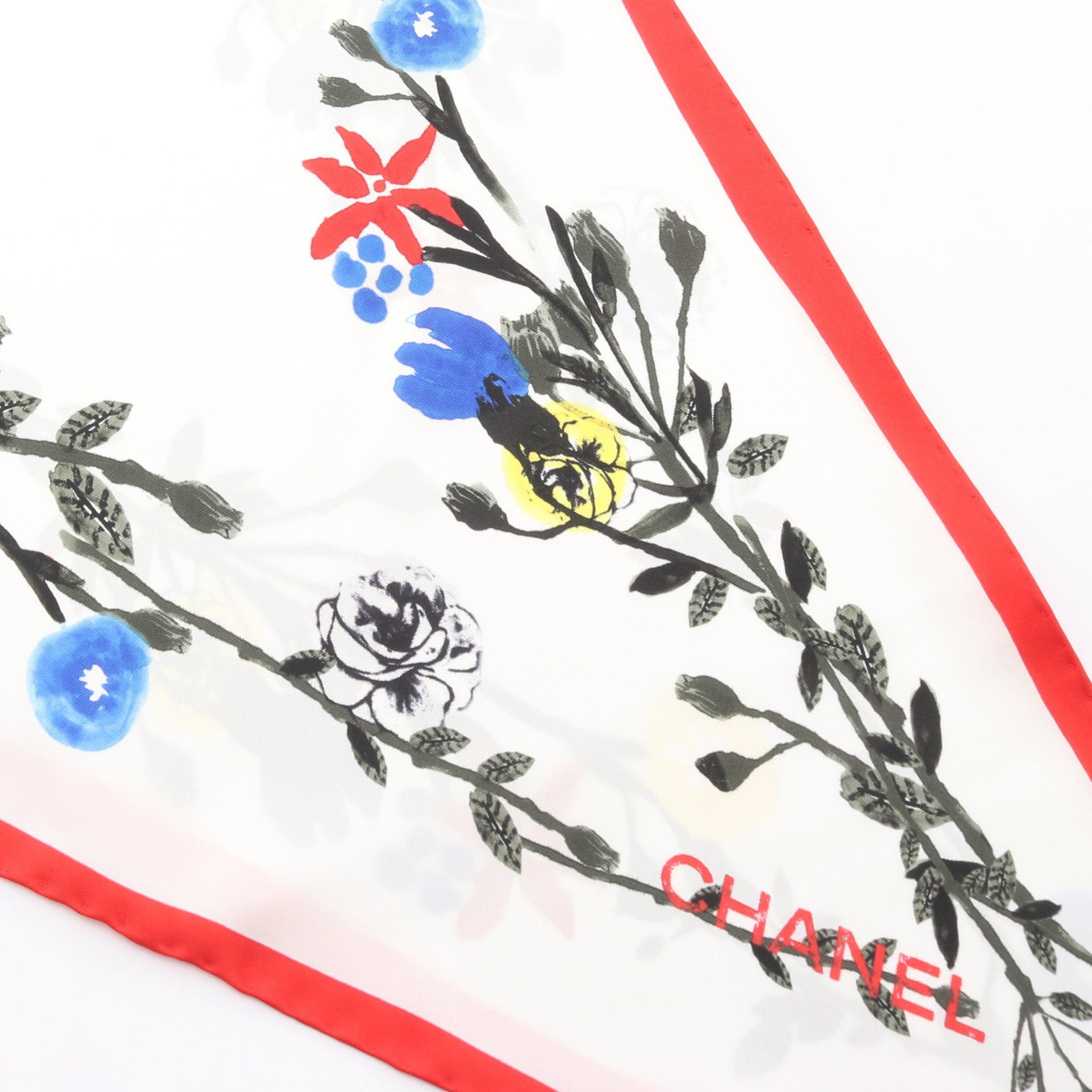 花柄 スカーフ シルク ホワイト レッド マルチカラー シャネル 財布・小物 CHANEL