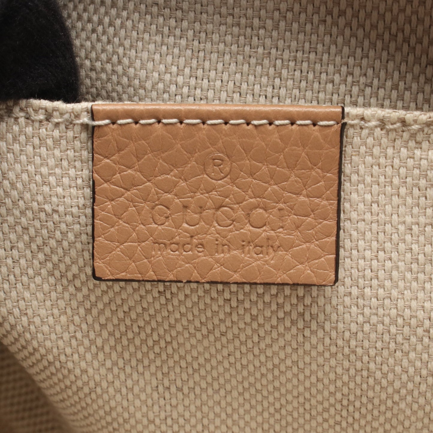 ソーホー ディスコバッグ インターロッキングG ショルダーバッグ レザー ベージュ タッセル グッチ バッグ GUCCI