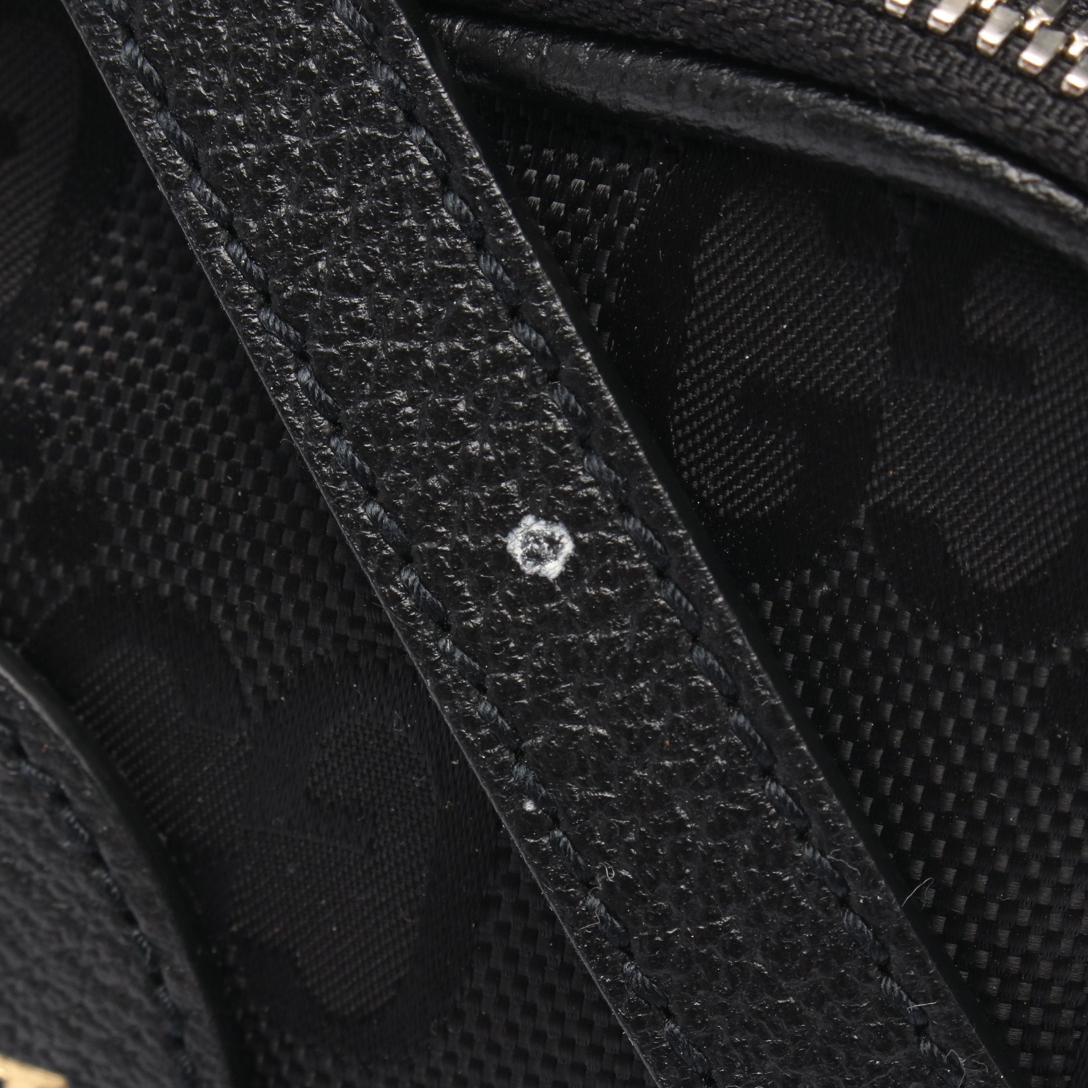 Gucci Off The Grid グッチ オフ ザ グリッド GGナイロン ショルダー