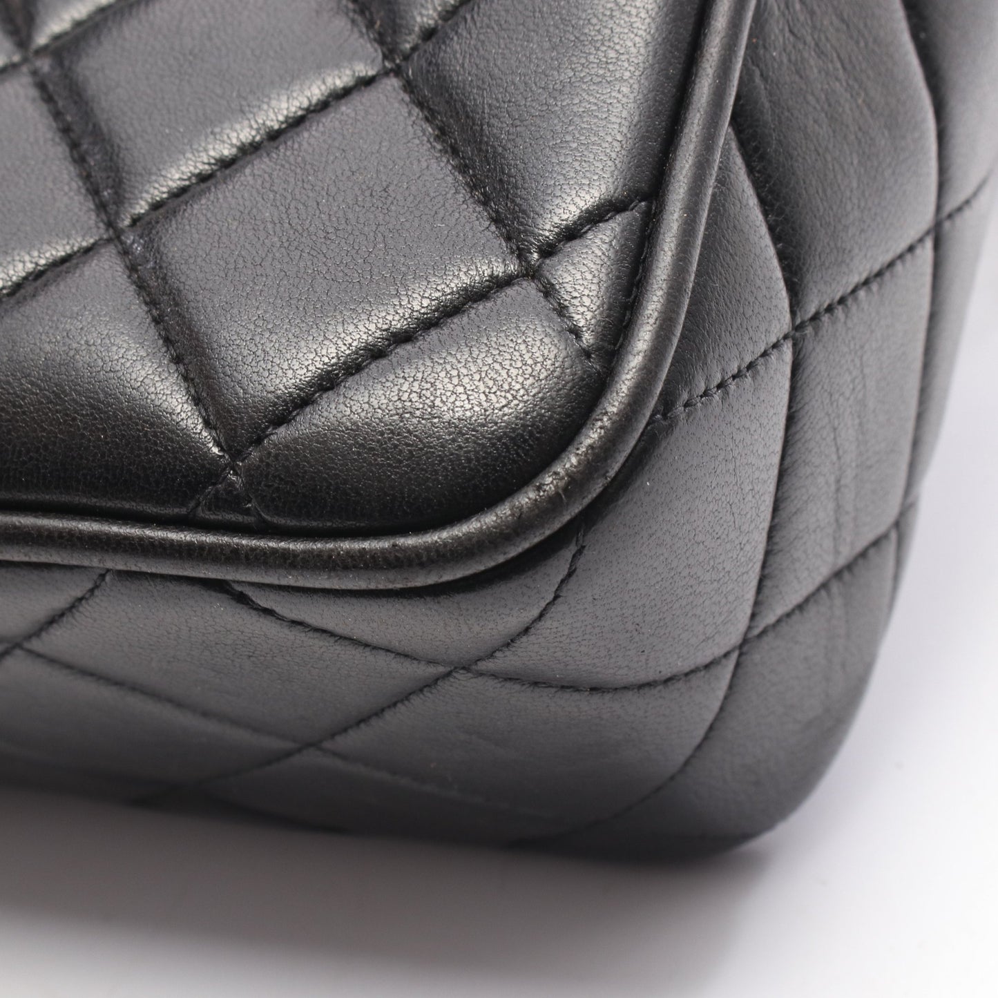 マトラッセ チェーンショルダーバッグ ラムスキン ブラック ゴールド金具 タッセル シャネル バッグ CHANEL