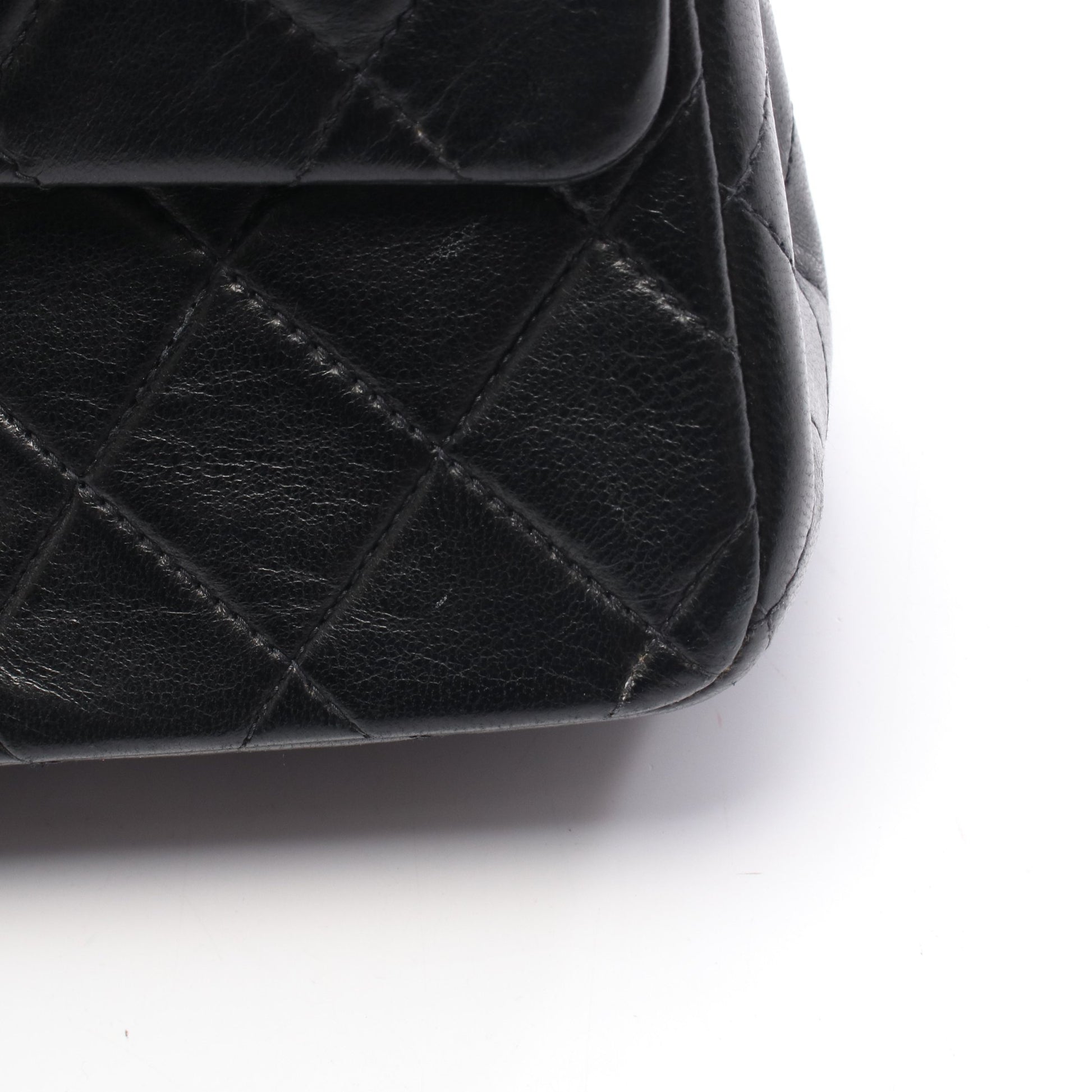 マトラッセ Wフラップ Wチェーンショルダーバッグ ラムスキン ブラック ゴールド金具 シャネル バッグ CHANEL