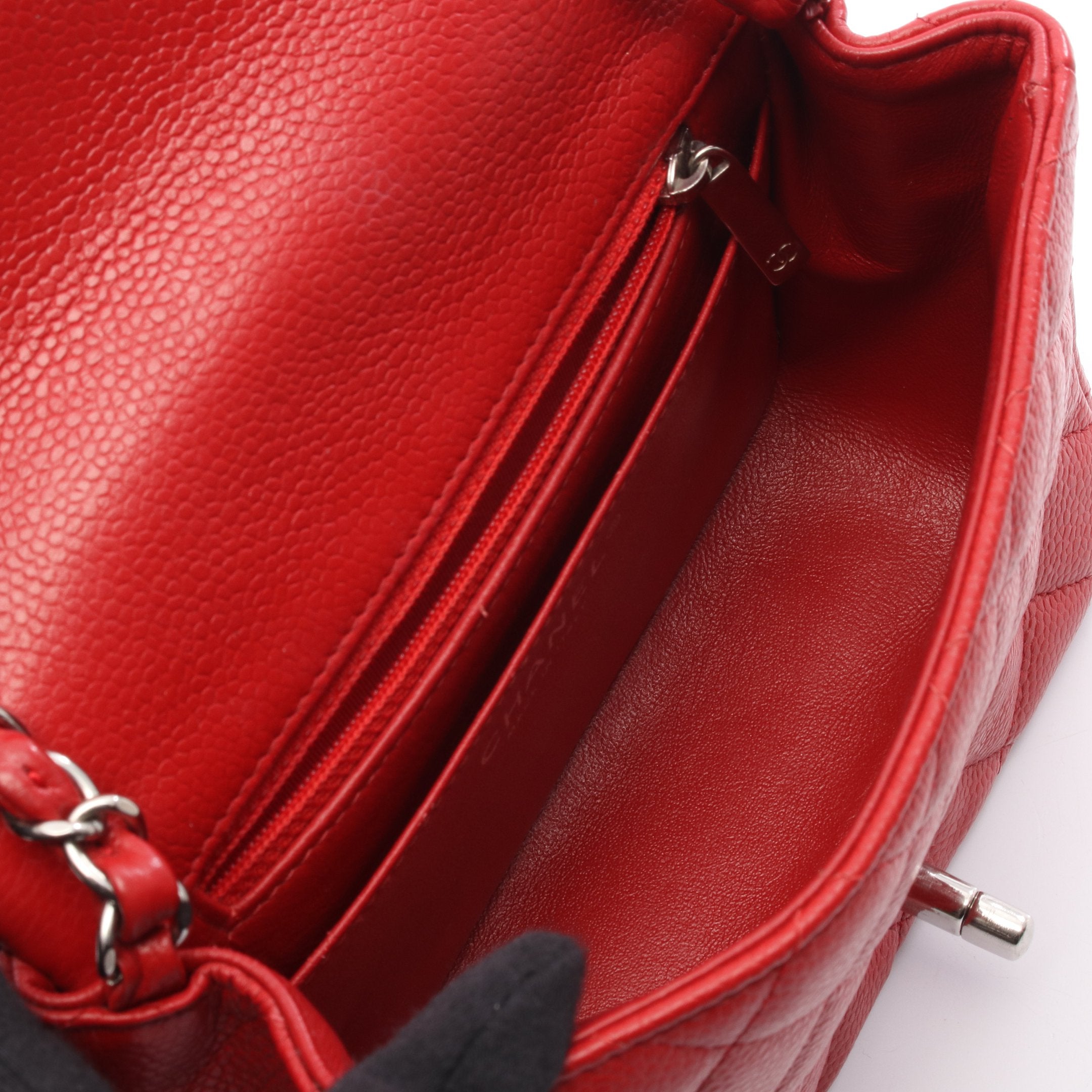 未使用 展示品 シャネル CHANEL ミニ マトラッセ チェーン ショルダー バッグ レザー レッド A35200 ココマーク シルバー 金具 VLP 90172030 マトラッセ シャネル CHANEL ミニマトラッセ チェーン ショルダー