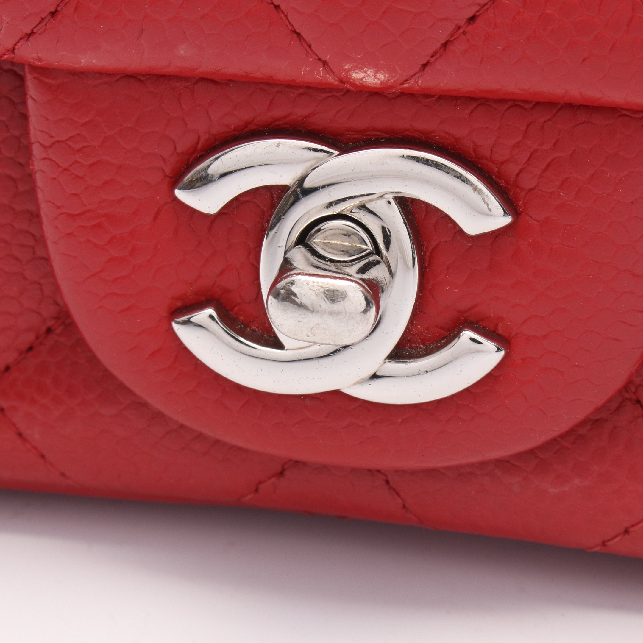 未使用 展示品 シャネル CHANEL ミニ マトラッセ チェーン ショルダー バッグ レザー レッド A35200 ココマーク シルバー 金具 VLP 90172030 マトラッセ シャネル CHANEL ミニマトラッセ チェーン ショルダー