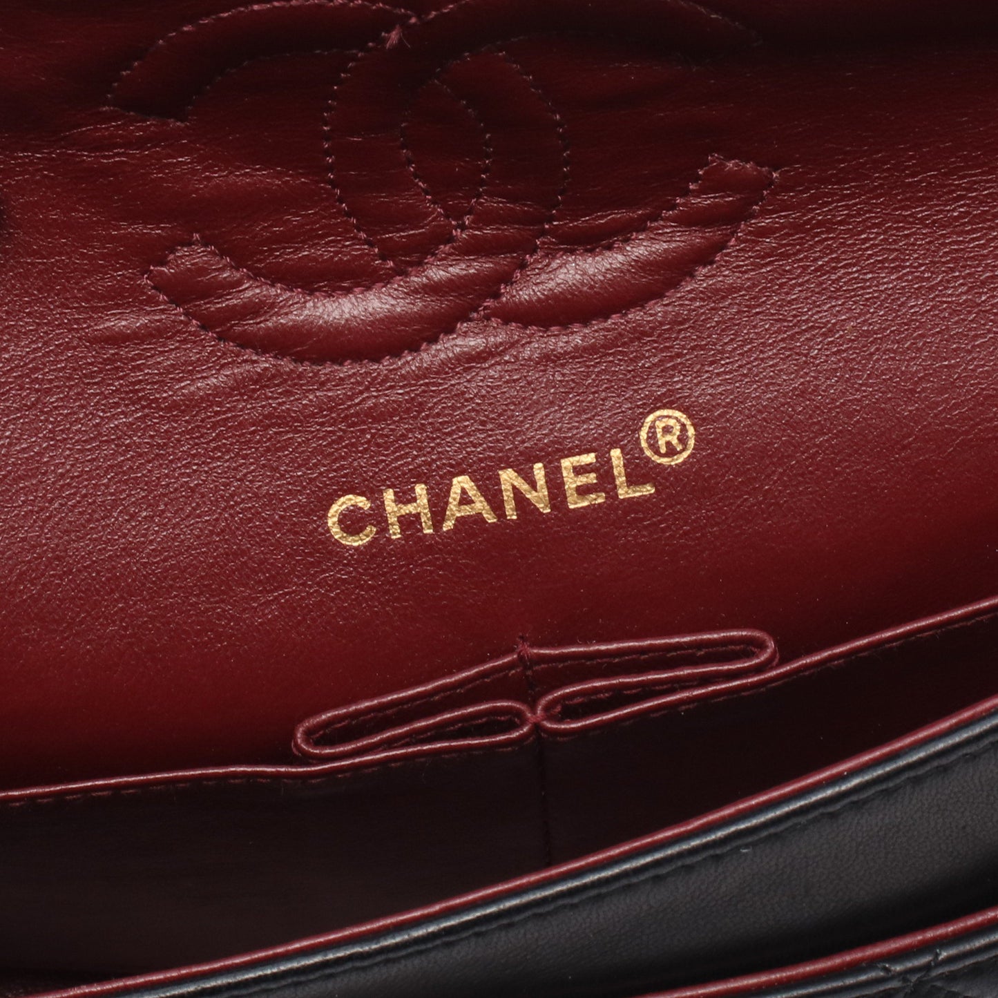 マトラッセ Wフラップ Wチェーンショルダーバッグ ラムスキン ブラック ゴールド金具 シャネル バッグ CHANEL