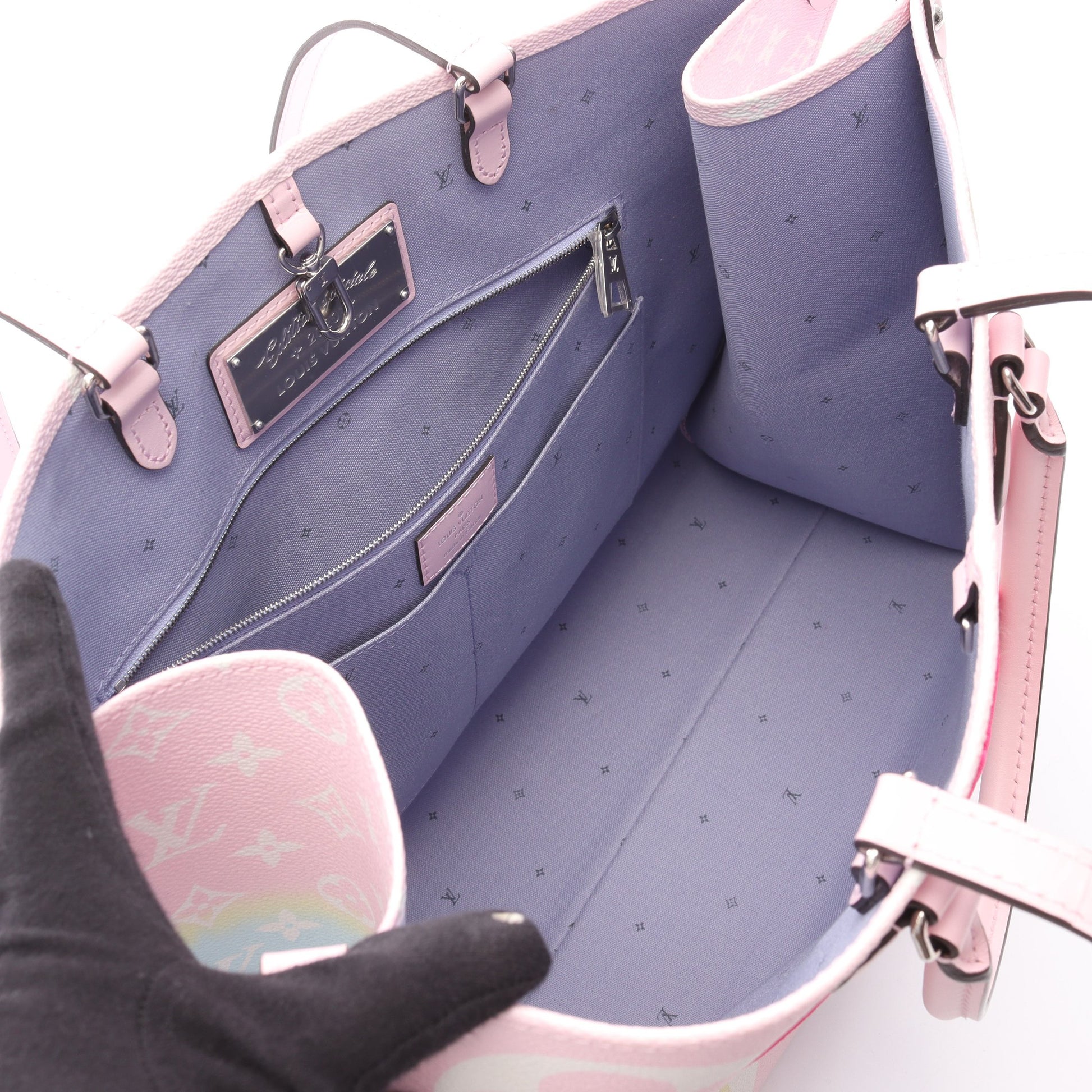 オンザゴー GM LVエスカル パステル ショルダーバッグ PVC レザー ピンク マルチカラー 沖縄限定 2WAY ルイヴィトン バッグ LOUIS VUITTON