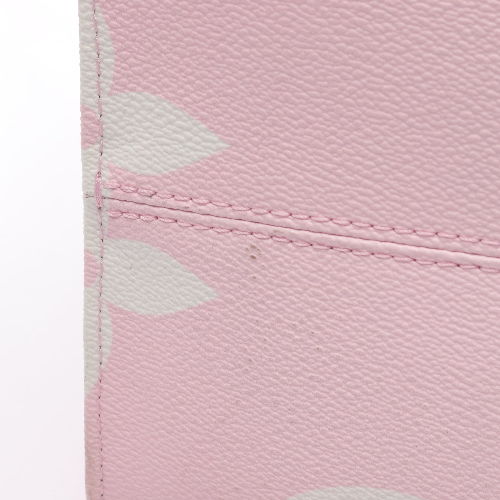 オンザゴー GM LVエスカル パステル ショルダーバッグ PVC レザー ピンク マルチカラー 沖縄限定 2WAY ルイヴィトン バッグ LOUIS VUITTON
