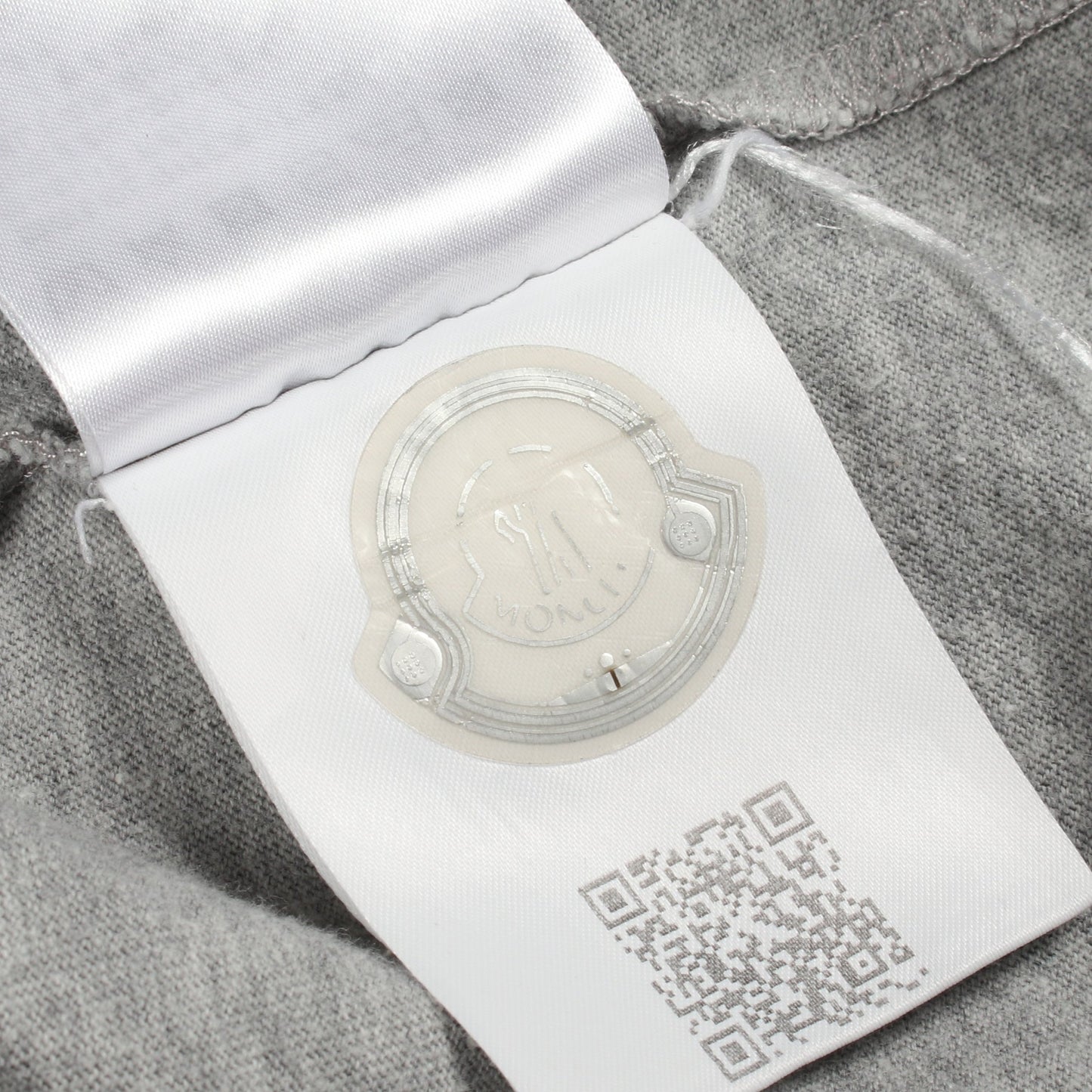 ラバーロゴ クルーネック 半袖Tシャツ コットン グレー モンクレール トップス MONCLER