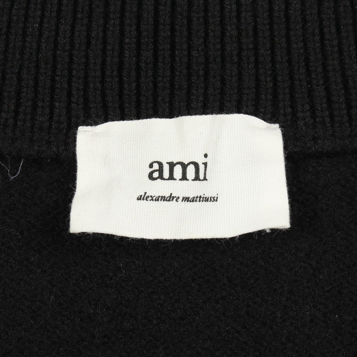 ハートロゴ カーディガン ウール ブラック レッド アミアレクサンドルマテュッシ トップス AMI Alexandre Mattiussi