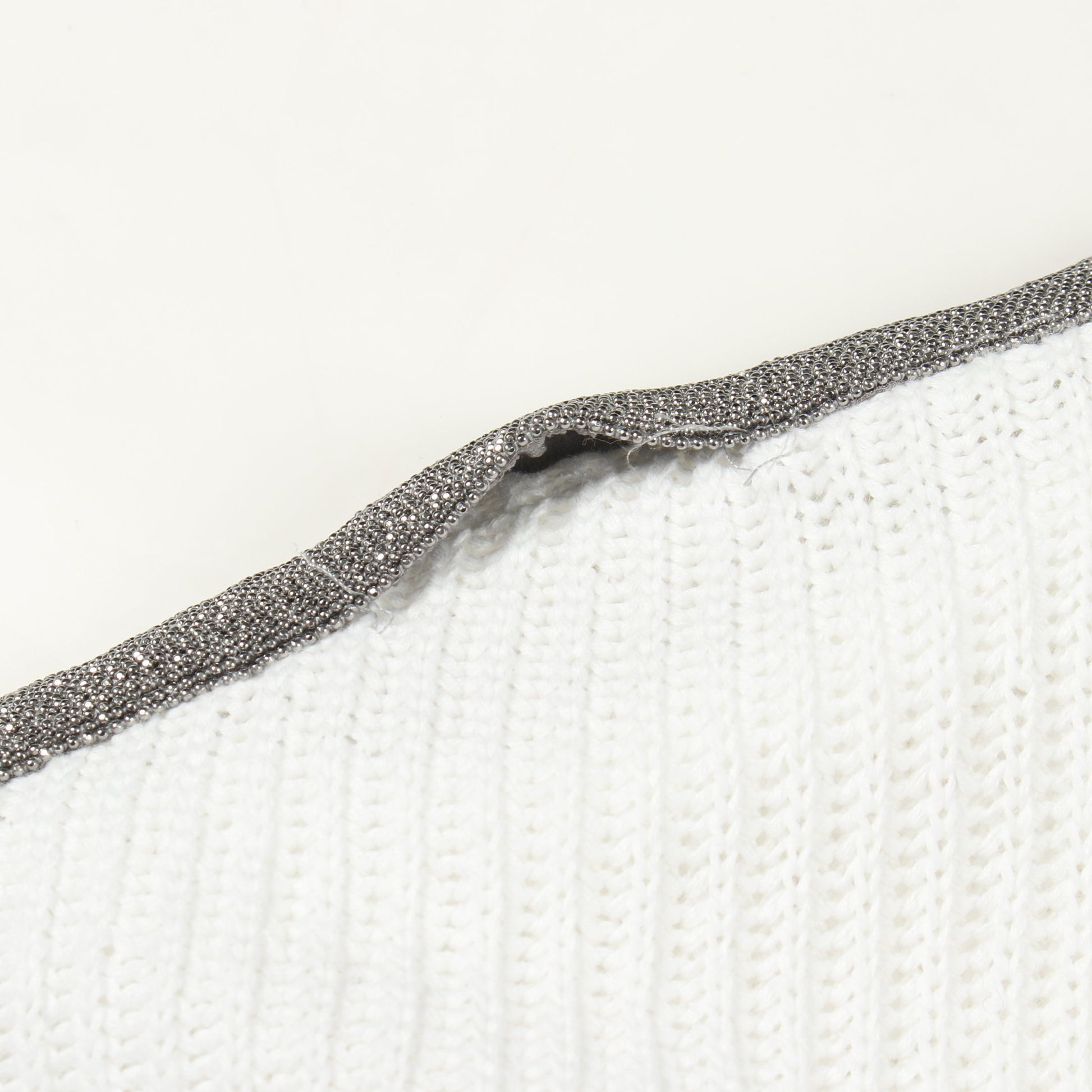 ビーズ ロング カーディガン コットン ホワイト シルバー ブルネロクチネリ トップス BRUNELLO CUCINELLI