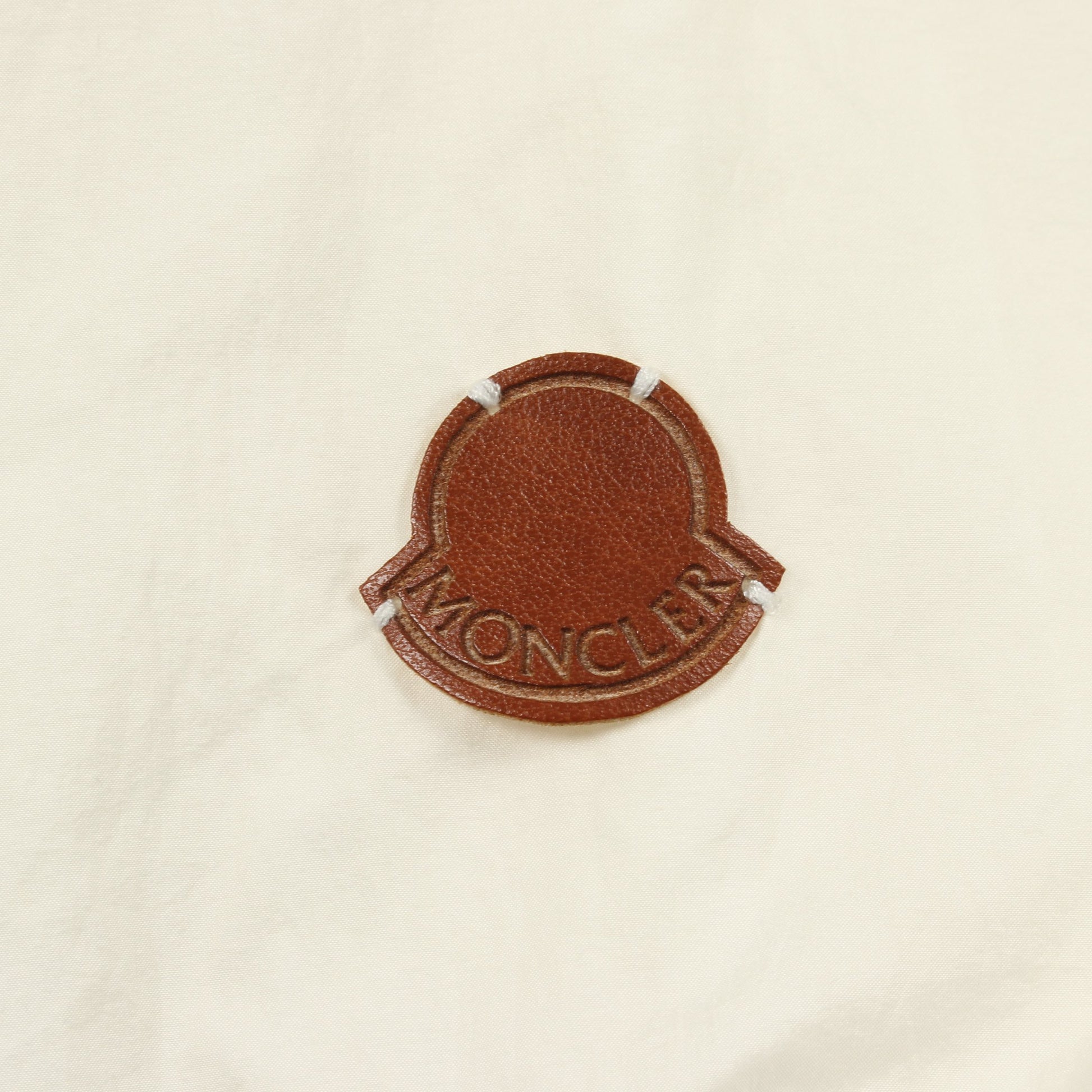SUIR フード付き ナイロンジャケット ナイロン アイボリー モンクレール アウター MONCLER