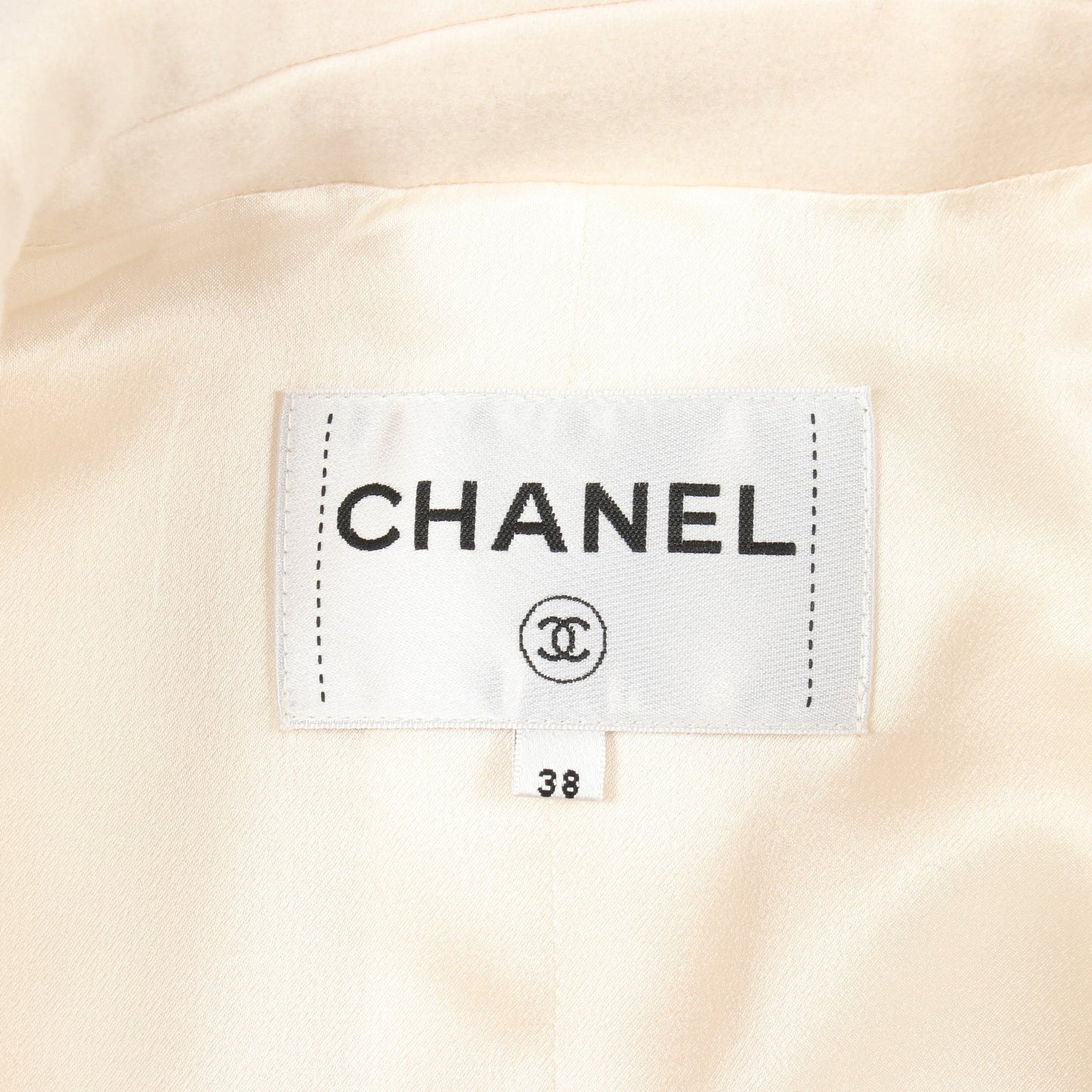 ココマークボタン ショートコート ウール カシミヤ オフホワイト シャネル アウター CHANEL