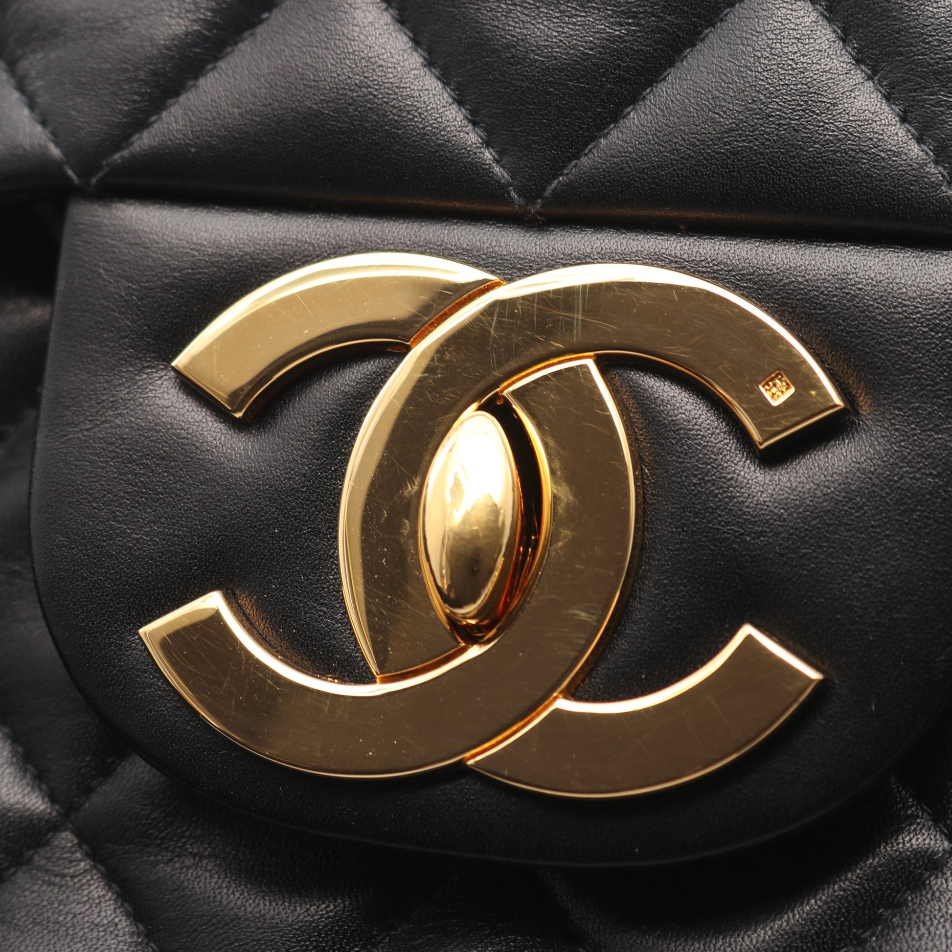デカマトラッセ34 Wチェーンショルダーバッグ ラムスキン ブラック ゴールド金具 シャネル バッグ CHANEL