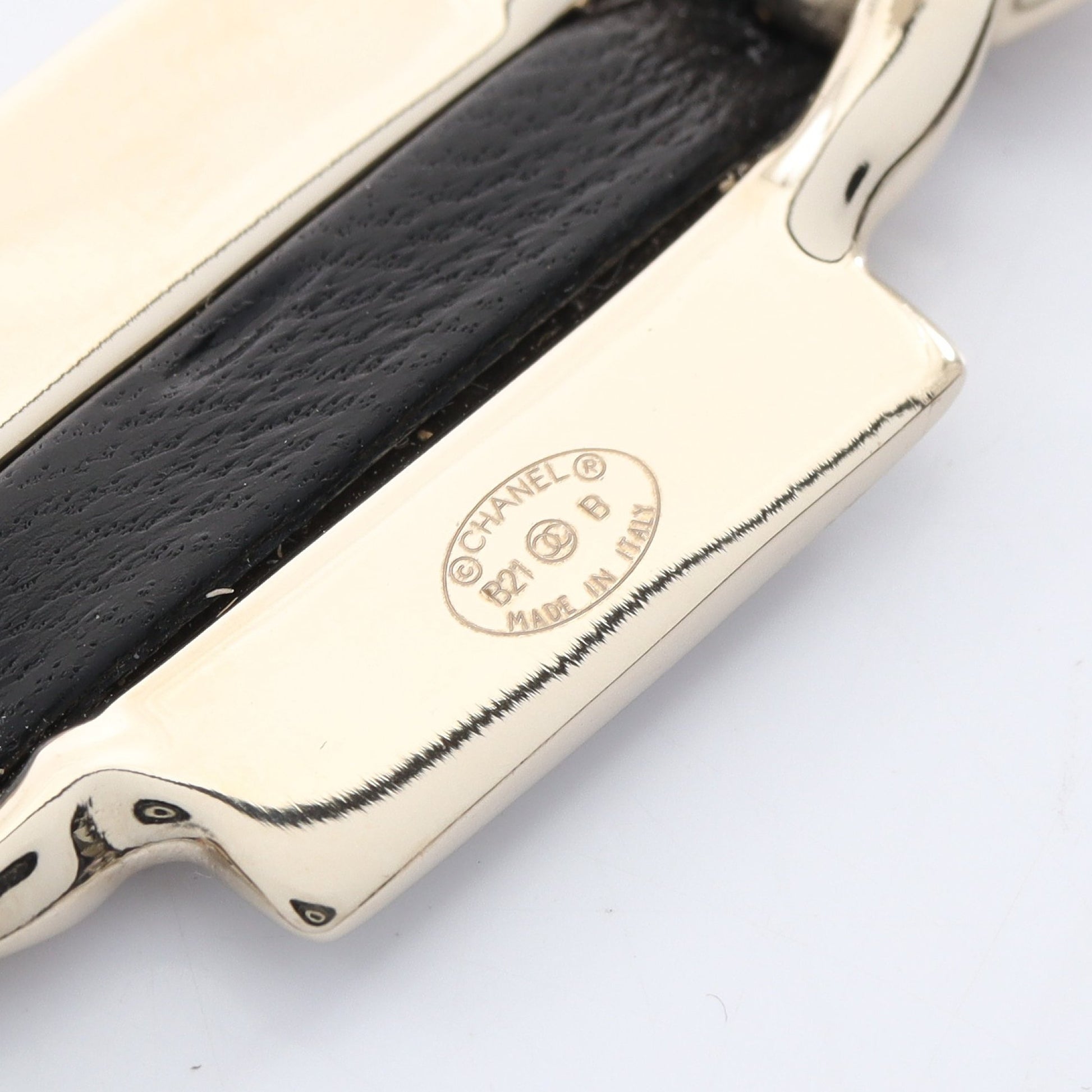 ココマーク バレッタ GP レザー ゴールド ブラック ホワイト B21B シャネル アクセサリー CHANEL