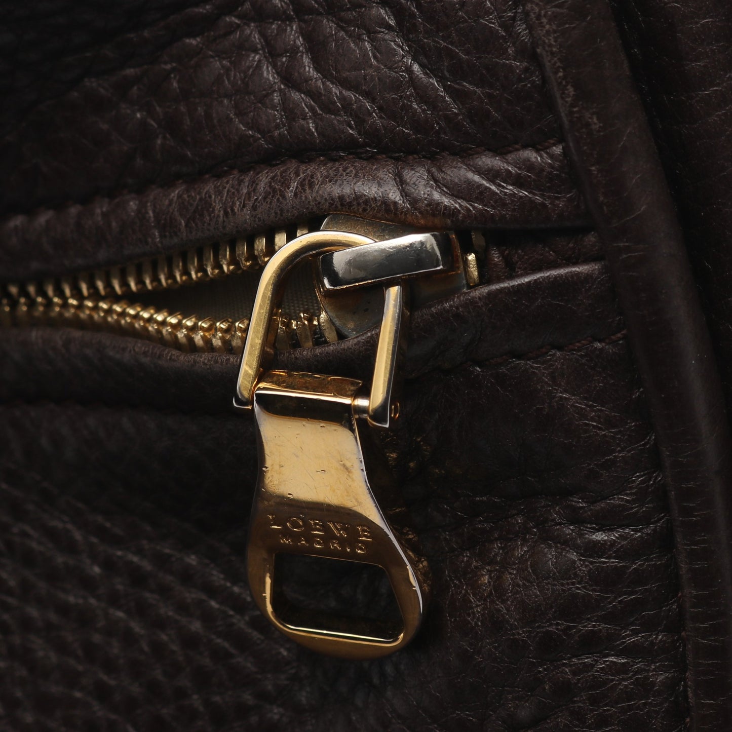 ヘリテージ ショルダーバッグ レザー ダークブラウン ロエベ バッグ LOEWE