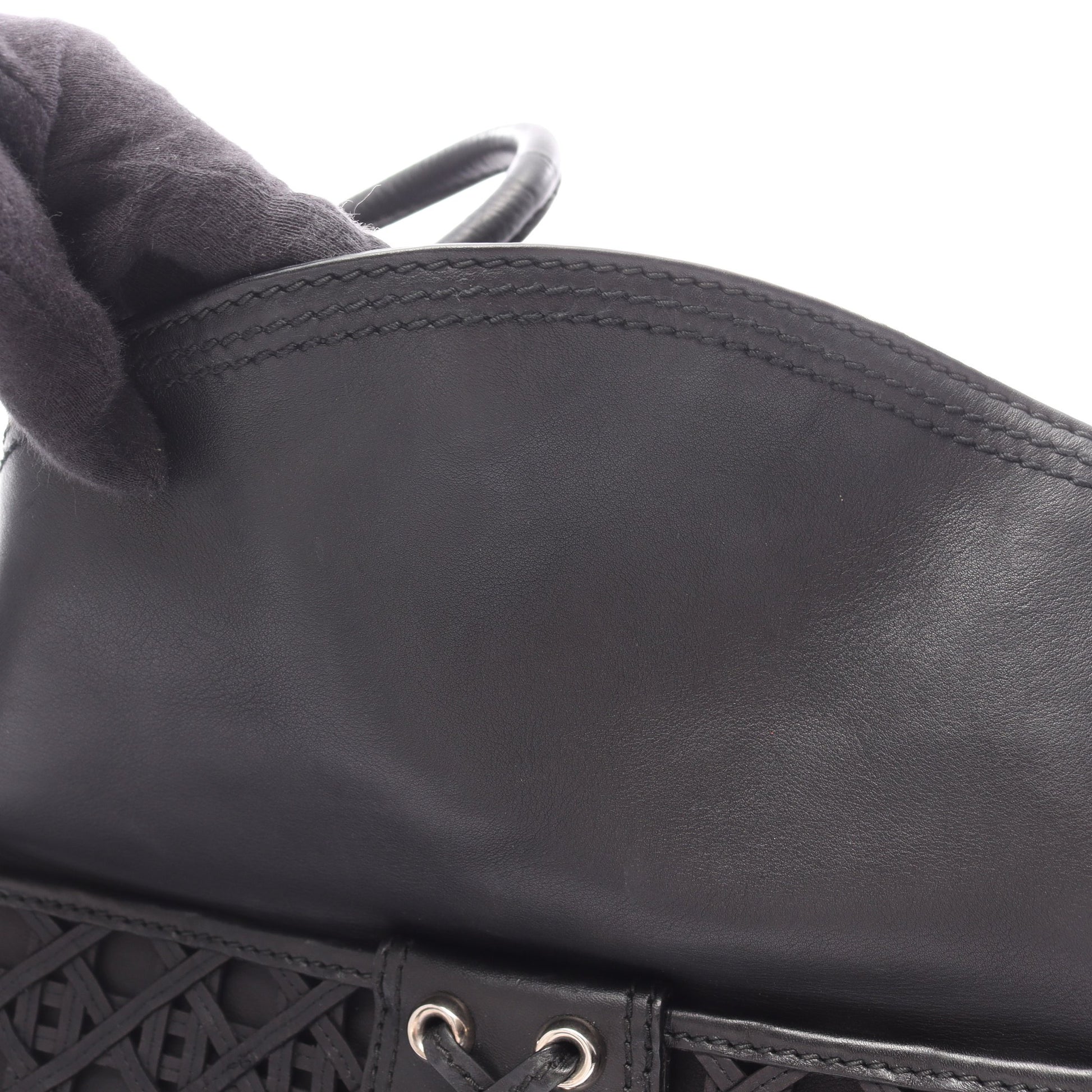 カナージュレースポケット付き ショルダーバッグ レザー ブラック クリスチャンディオール バッグ Christian Dior