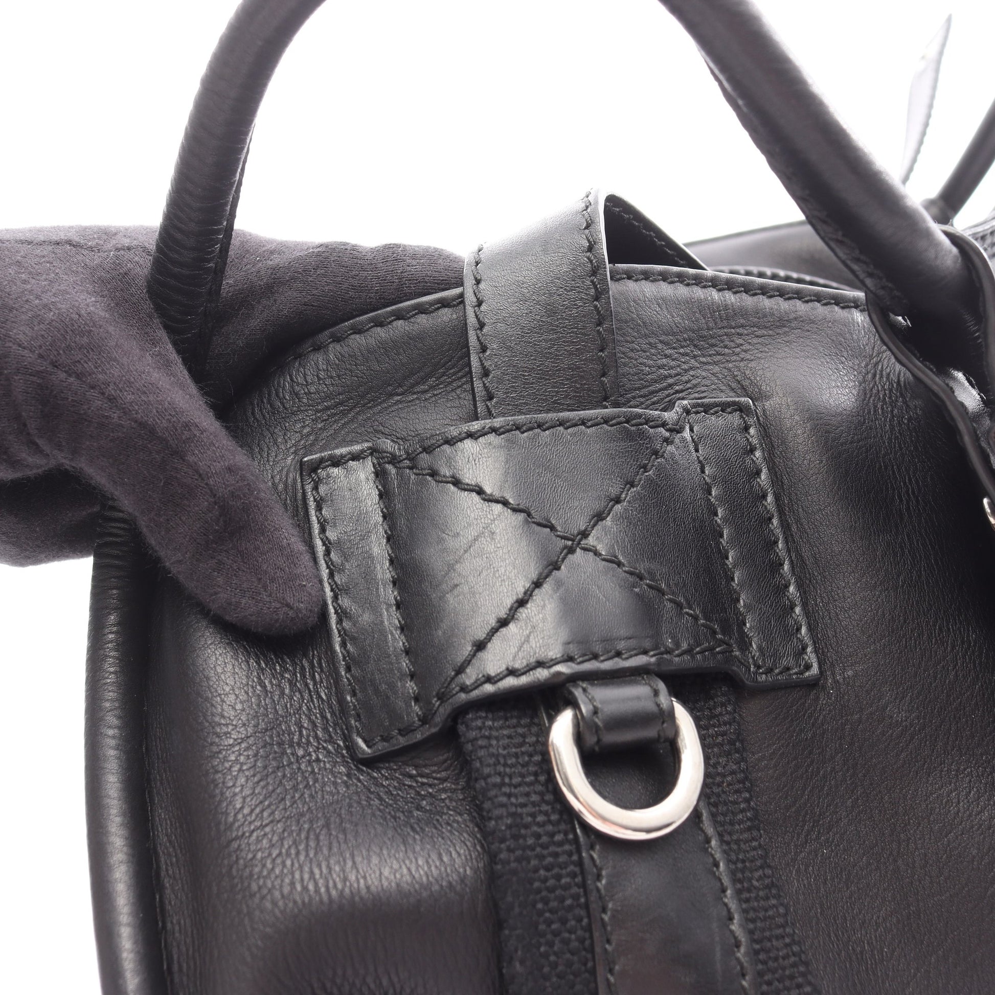 カナージュレースポケット付き ショルダーバッグ レザー ブラック クリスチャンディオール バッグ Christian Dior
