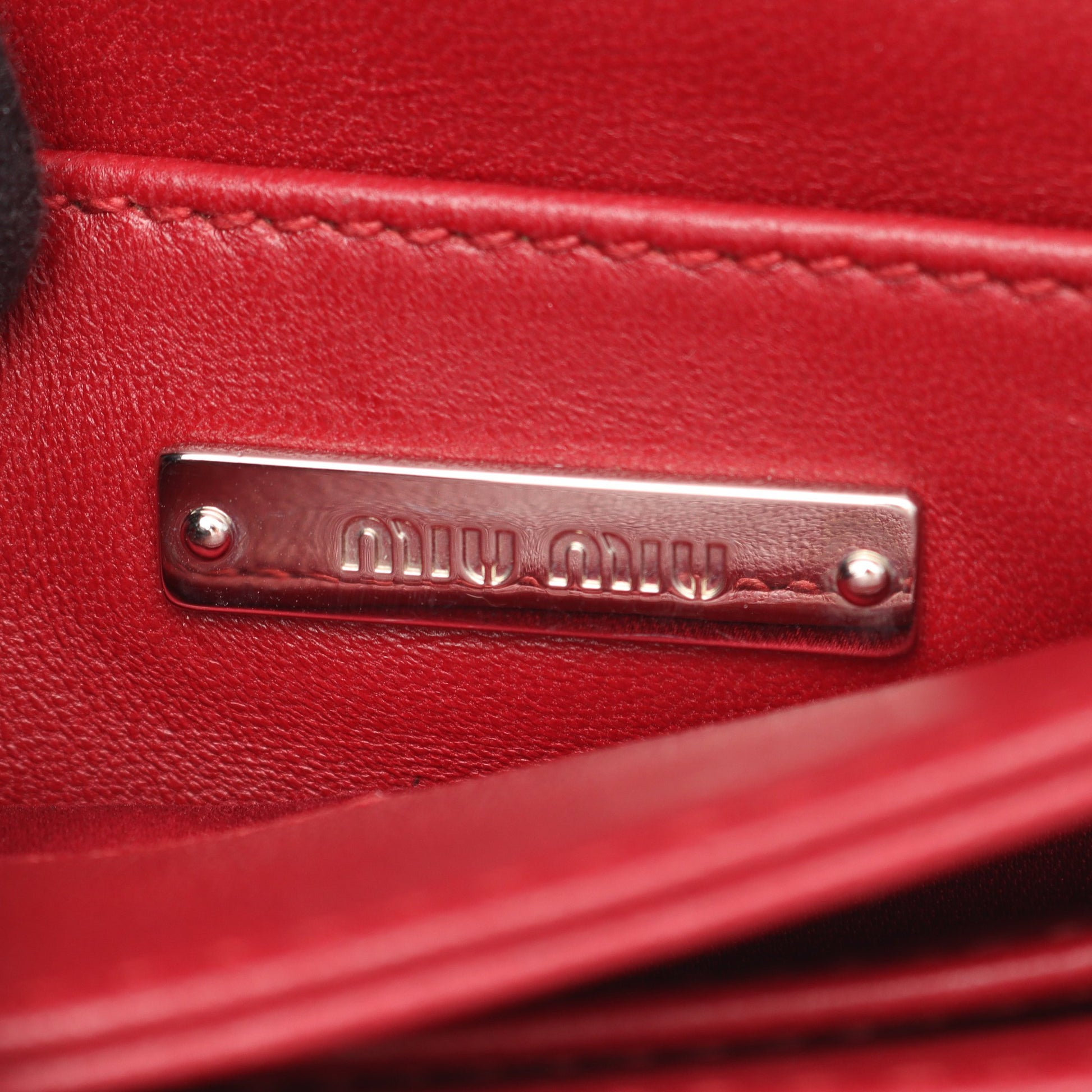 キルティング スタッズ チェーンショルダーバッグ レザー レッド ミュウミュウ バッグ miu miu