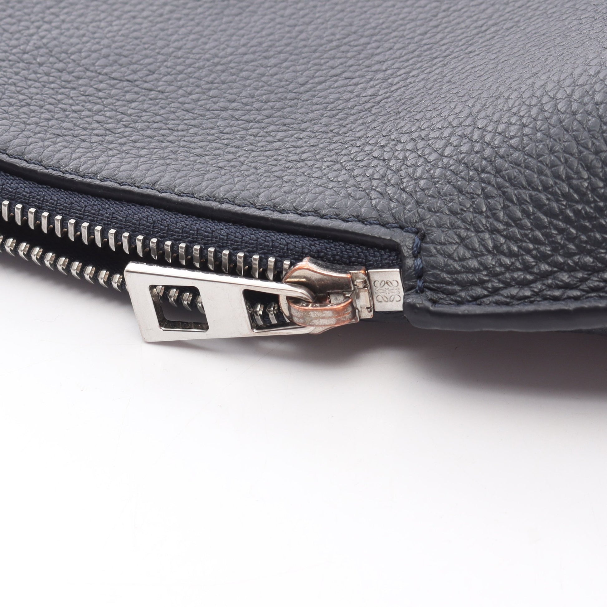 アナグラム クラッチバッグ レザー ダークネイビー ロエベ バッグ LOEWE