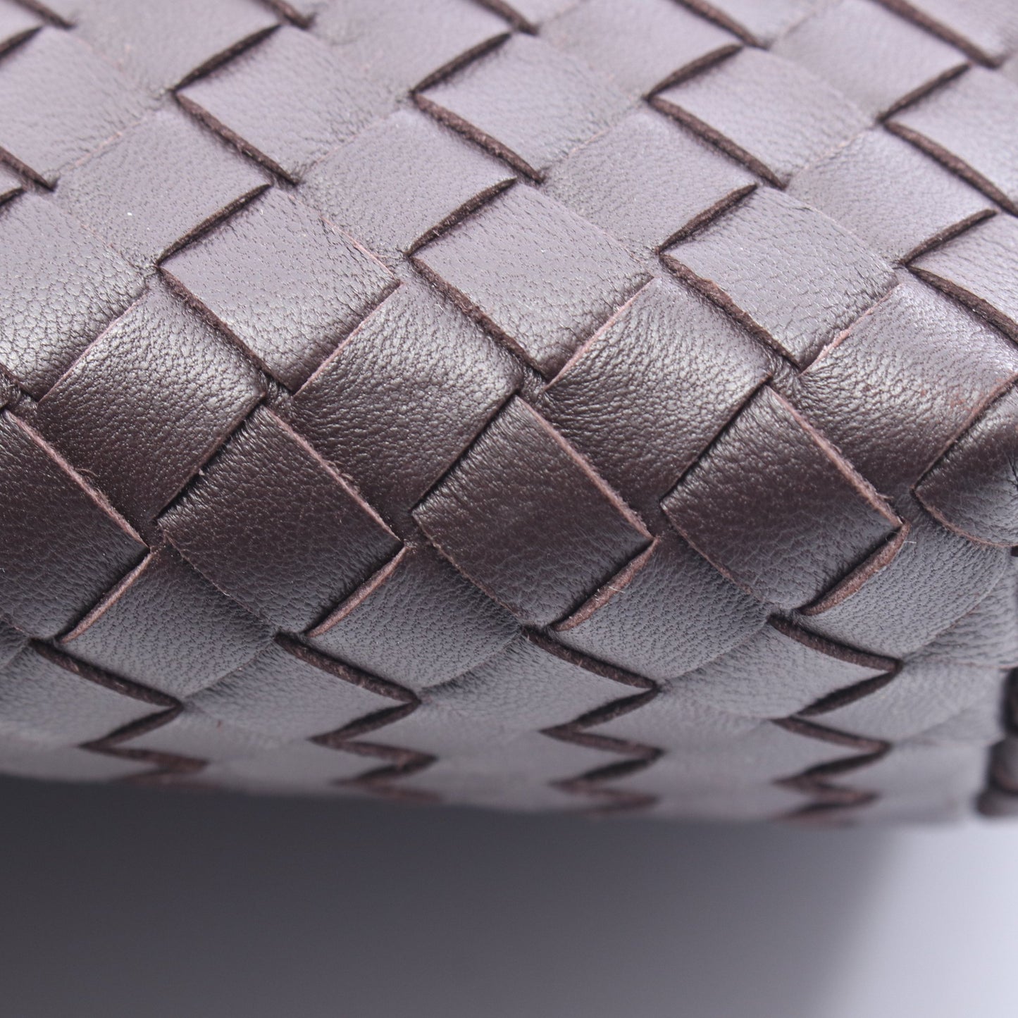 イントレチャート ハンドバッグ トートバッグ レザー ダークブラウン ボッテガヴェネタ バッグ BOTTEGA VENETA
