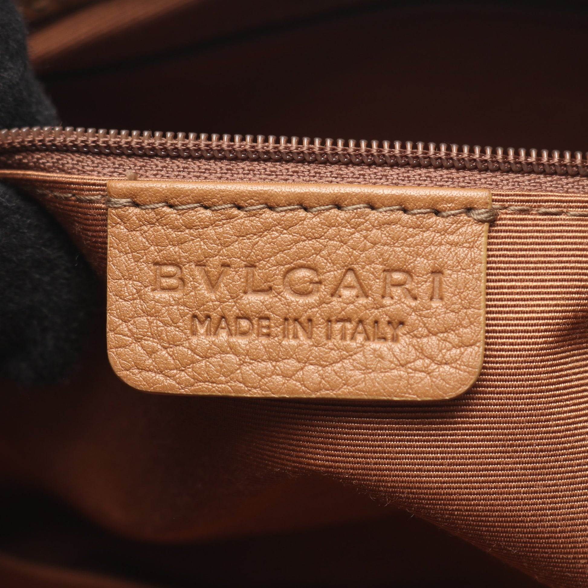 ロゴマニア マキシレッタレ ハンドバッグ キャンバス レザー ベージュ ブラウン ブルガリ バッグ BVLGARI
