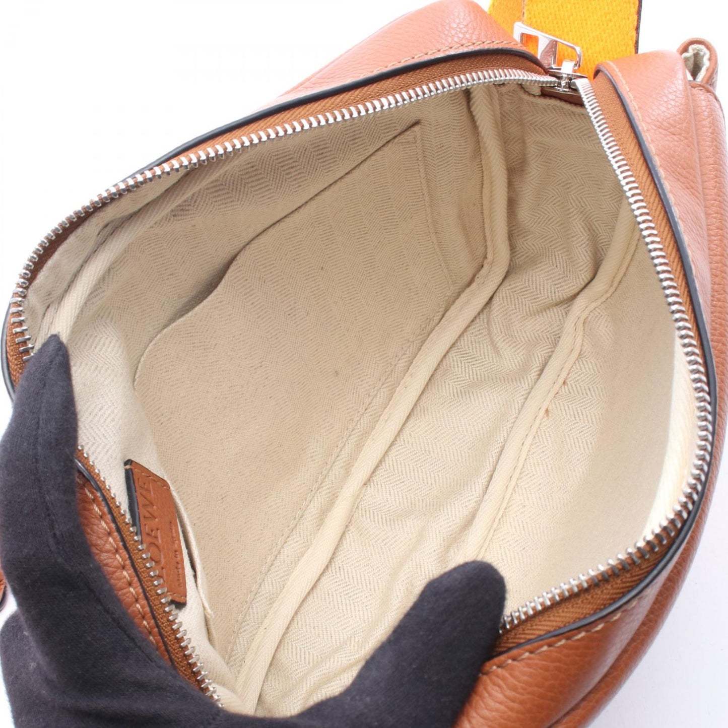 ミリタリー メッセンジャーバッグ XS ショルダーバッグ レザー ブラウン オレンジ ロエベ バッグ LOEWE