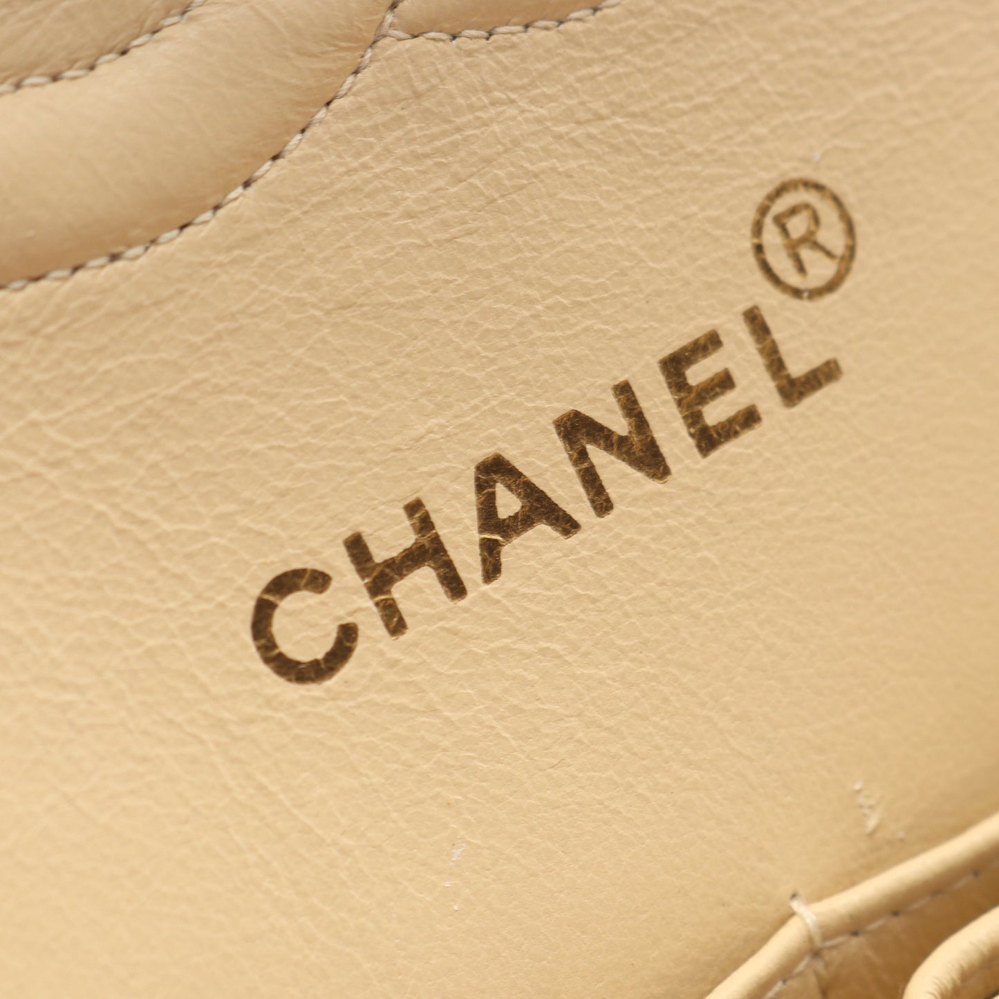 マトラッセ Wフラップ Wチェーンショルダーバッグ ラムスキン ベージュ ゴールド金具 シャネル バッグ CHANEL
