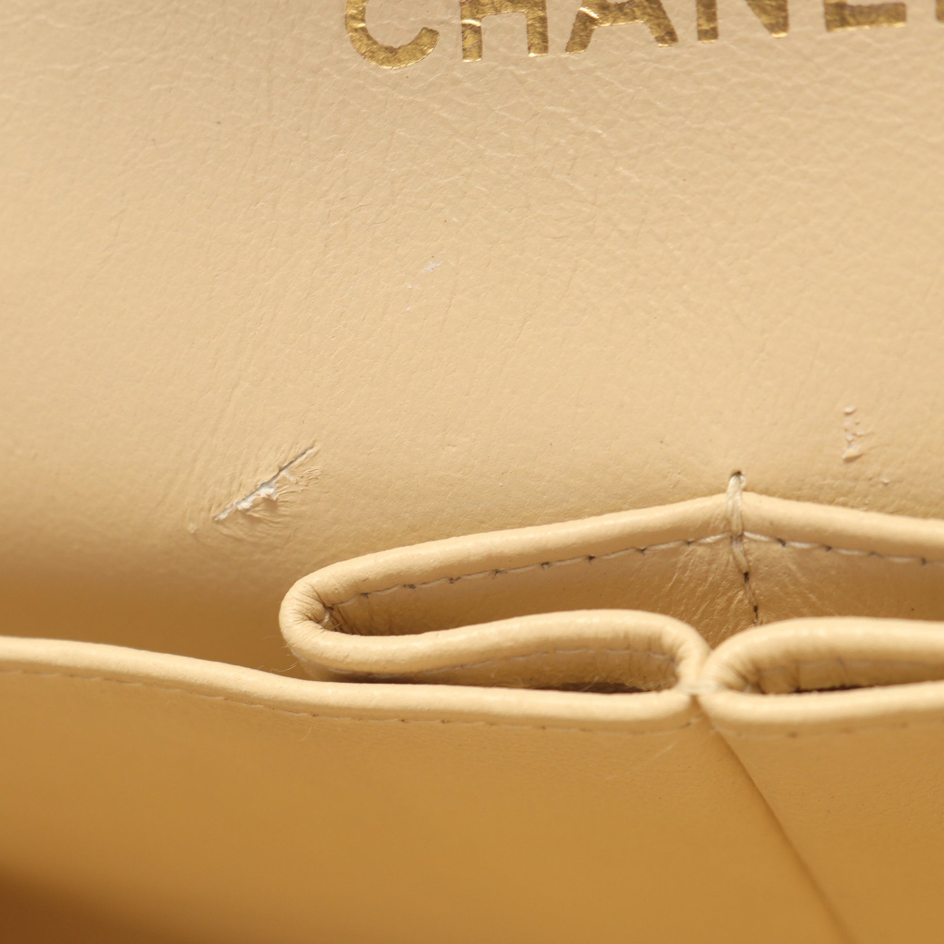 マトラッセ Wフラップ Wチェーンショルダーバッグ ラムスキン ベージュ ゴールド金具 シャネル バッグ CHANEL