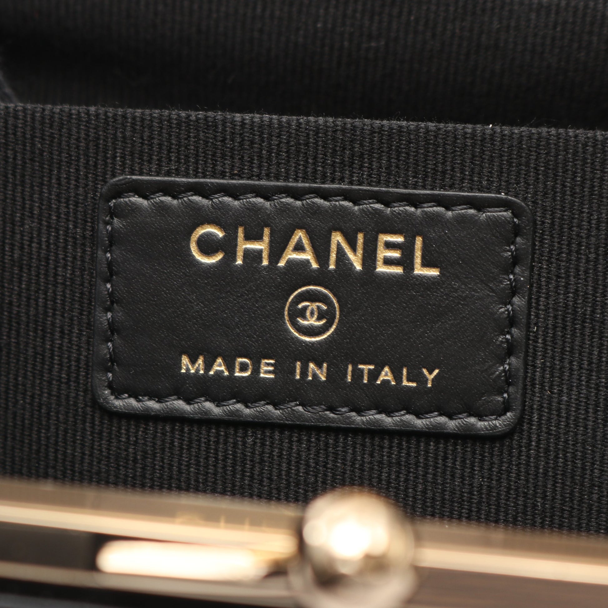 マトラッセ チェーンウォレット ラムスキン ブラック ゴールド金具 2WAY シャネル バッグ CHANEL