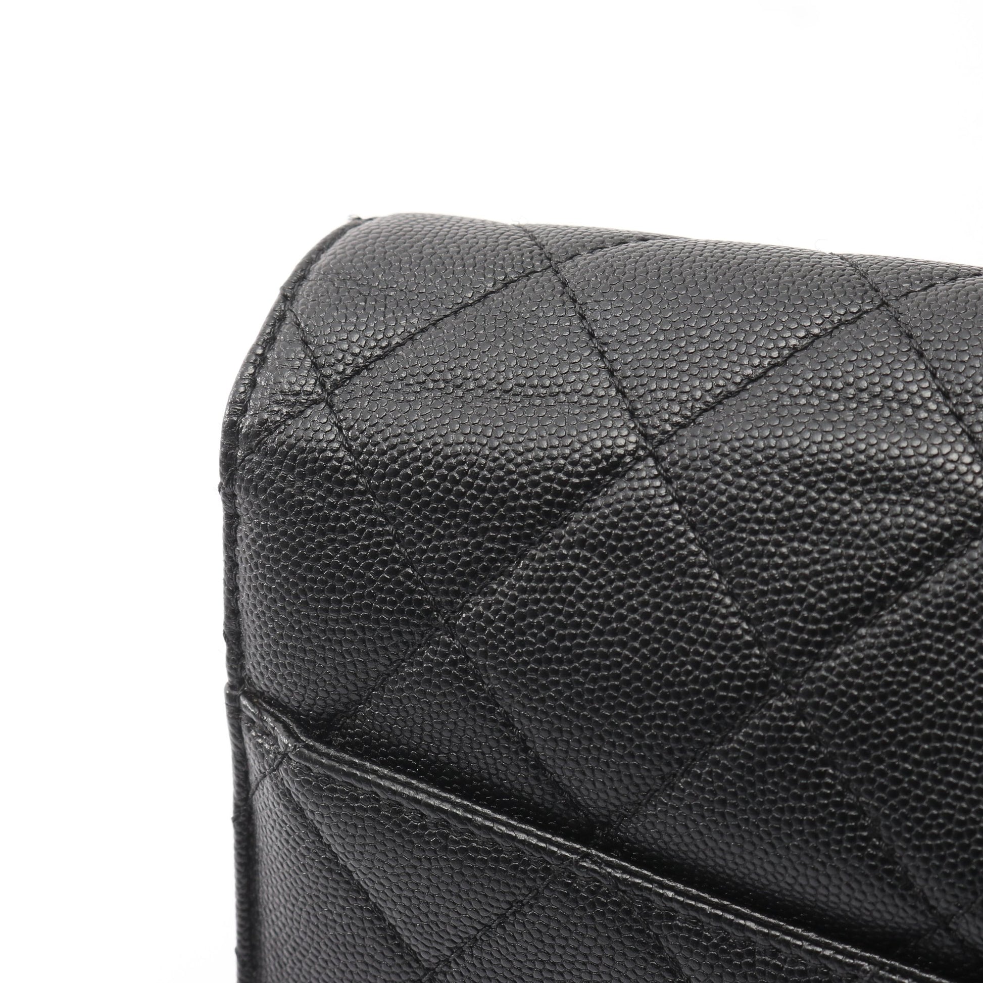 マトラッセ チェーンショルダーバッグ キャビアスキン ブラック ゴールド金具 シャネル バッグ CHANEL