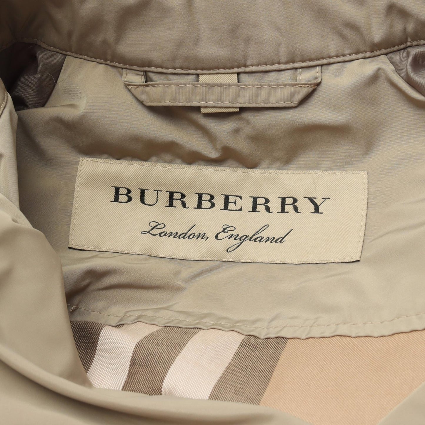 トレンチコート ベージュ バーバリー アウター BURBERRY