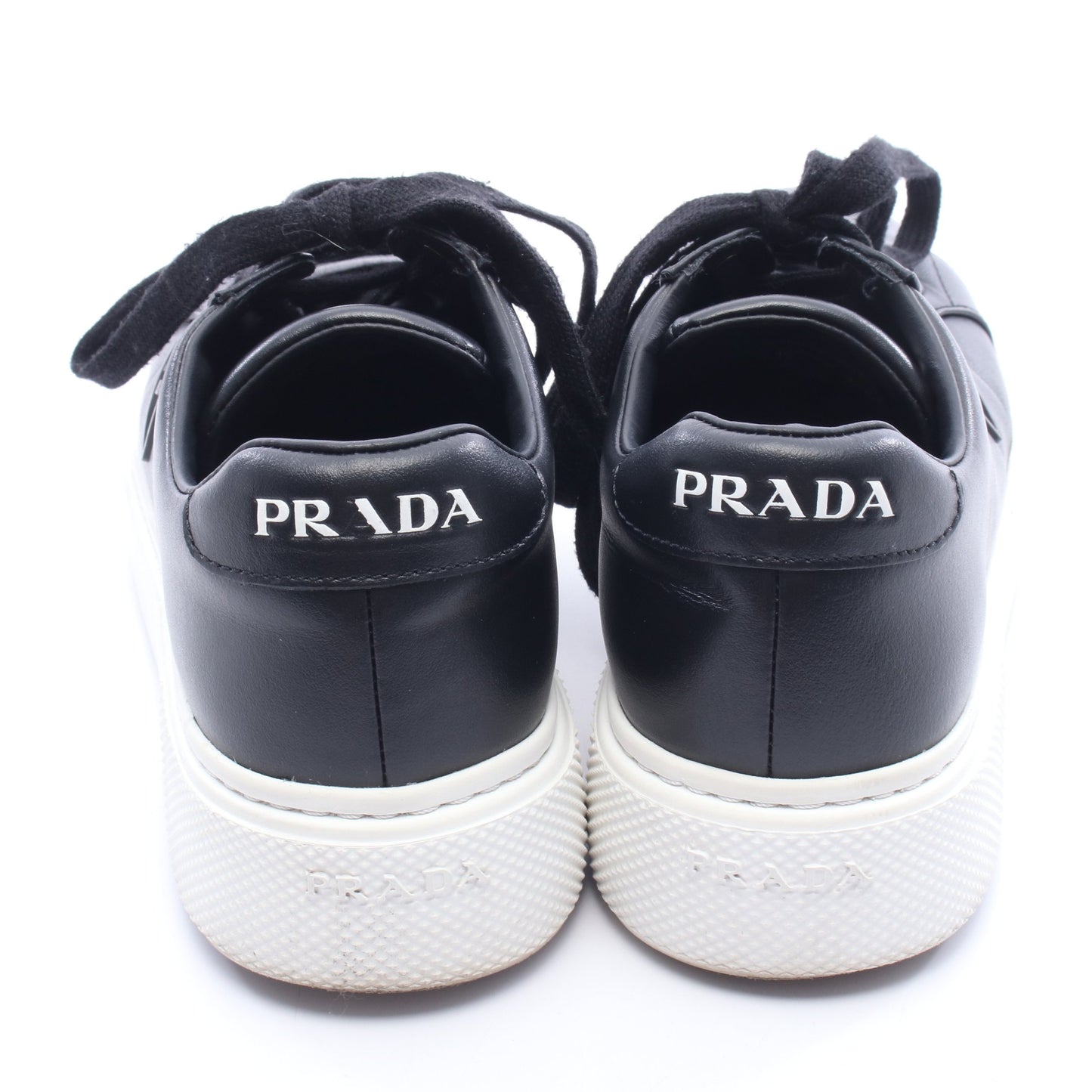トライアングルロゴ ローカットスニーカー レザー ブラック プラダ シューズ PRADA