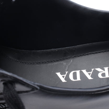 トライアングルロゴ ローカットスニーカー レザー ブラック プラダ シューズ PRADA