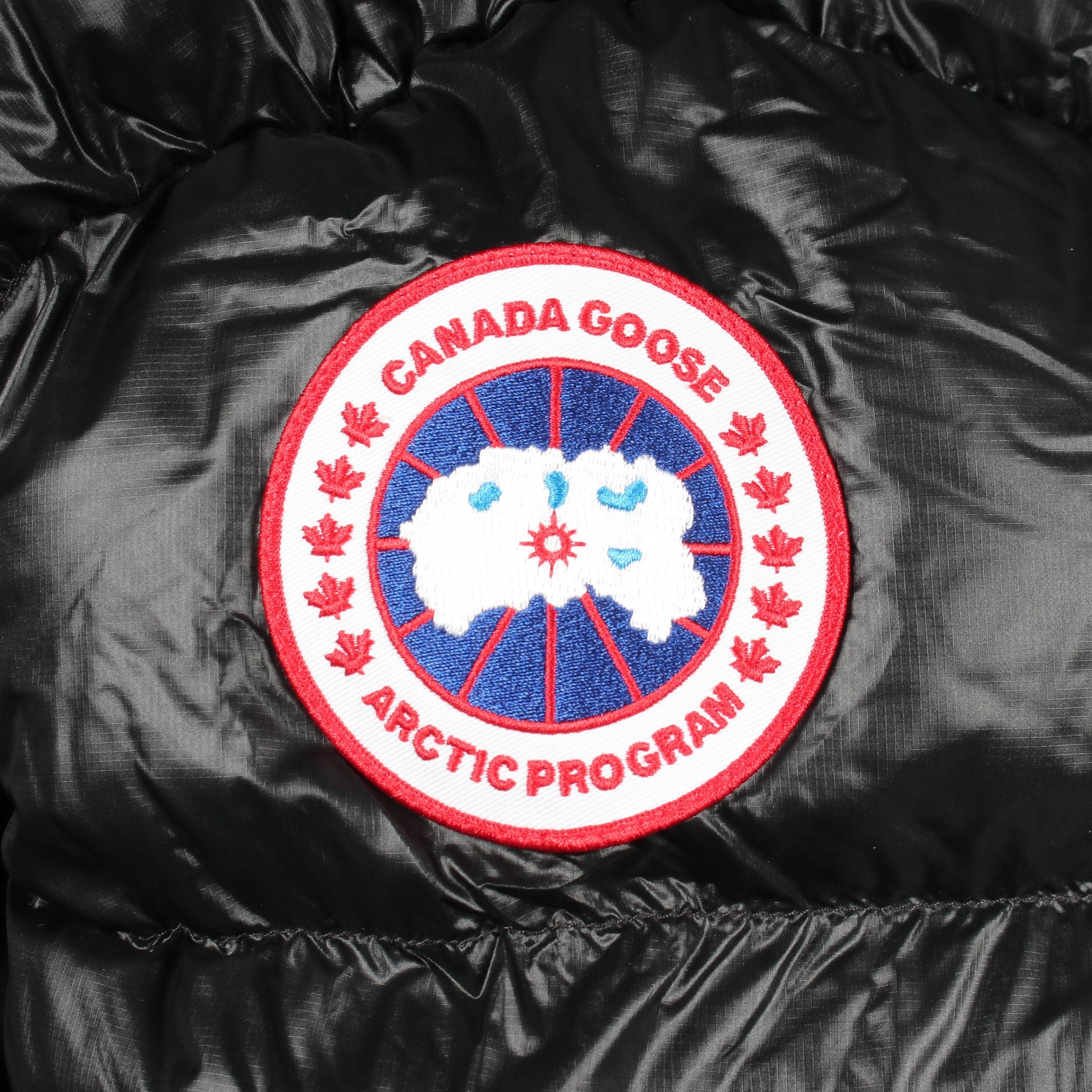 Crofton Puffer クロフトン パッファー フード付き ダウンジャケット ナイロン ブラック カナダグース アウター CANADA GOOSE