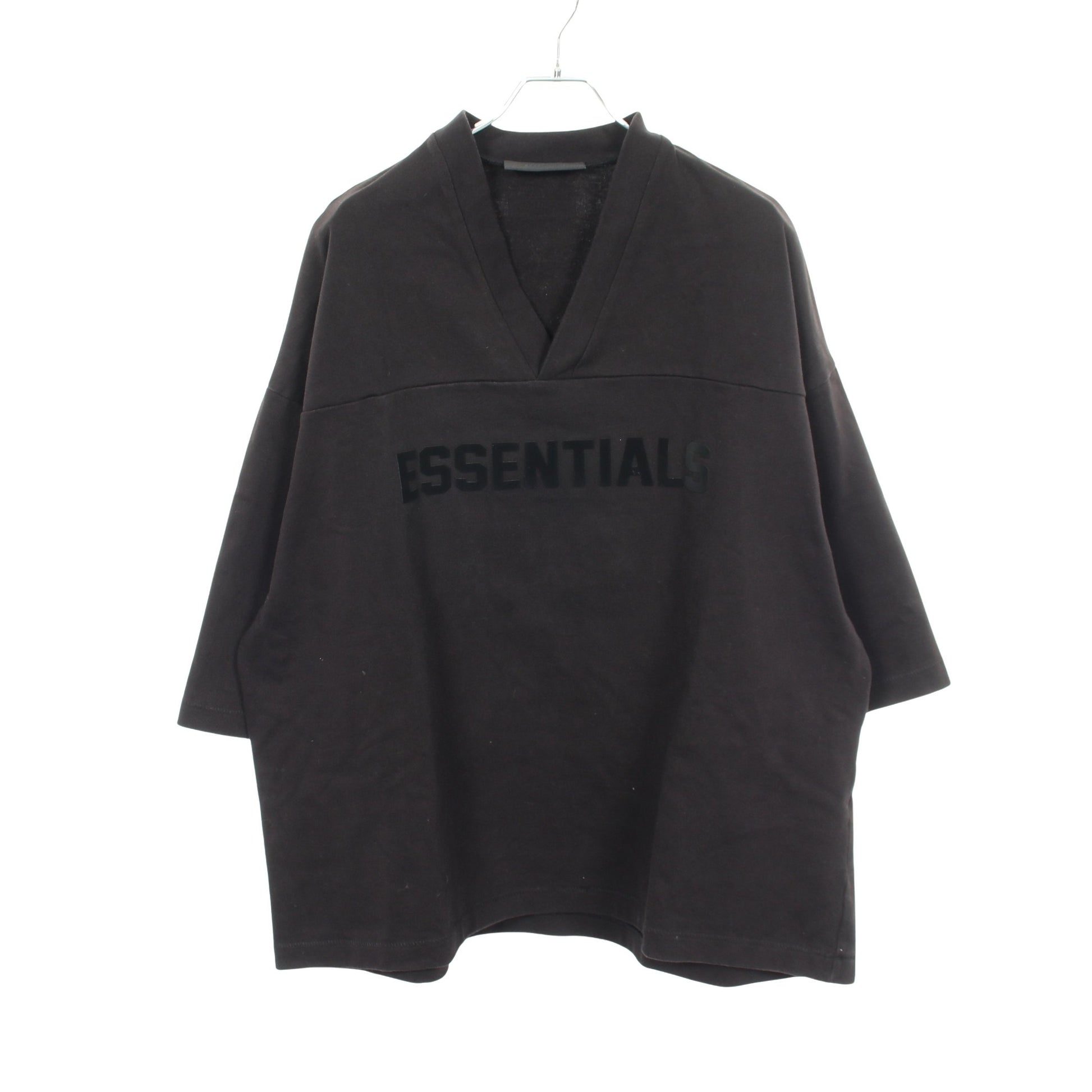 Vネック ロゴ 半袖Tシャツ コットン ブラック エフオージーエッセンシャルズ トップス FOG ESSENTIALS