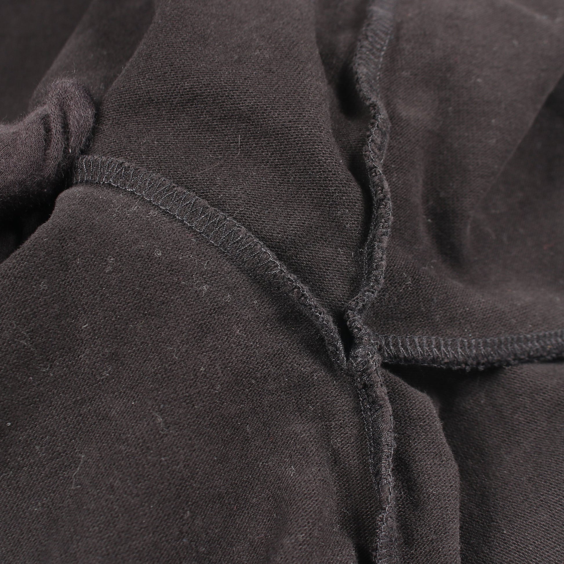 Vネック ロゴ 半袖Tシャツ コットン ブラック エフオージーエッセンシャルズ トップス FOG ESSENTIALS