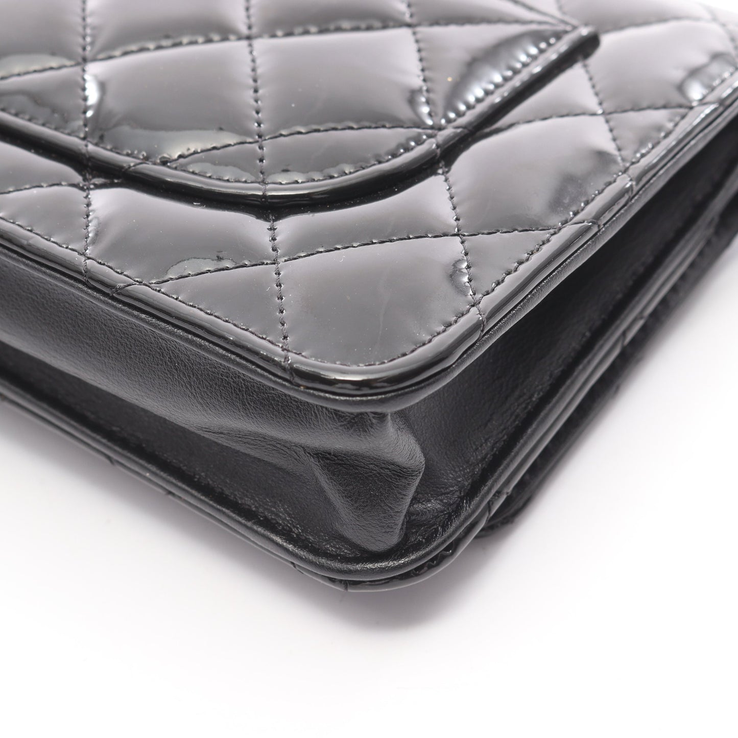 2.55 マトラッセ チェーンウォレット エナメルレザー ブラック シルバー金具 シャネル バッグ CHANEL