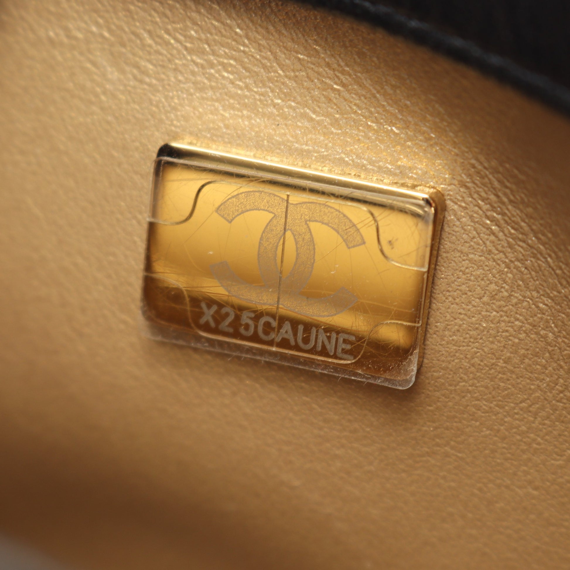 マトラッセ ミニフラップバッグ チェーンショルダーバッグ ラムスキン ブラック ゴールド金具 シャネル バッグ CHANEL