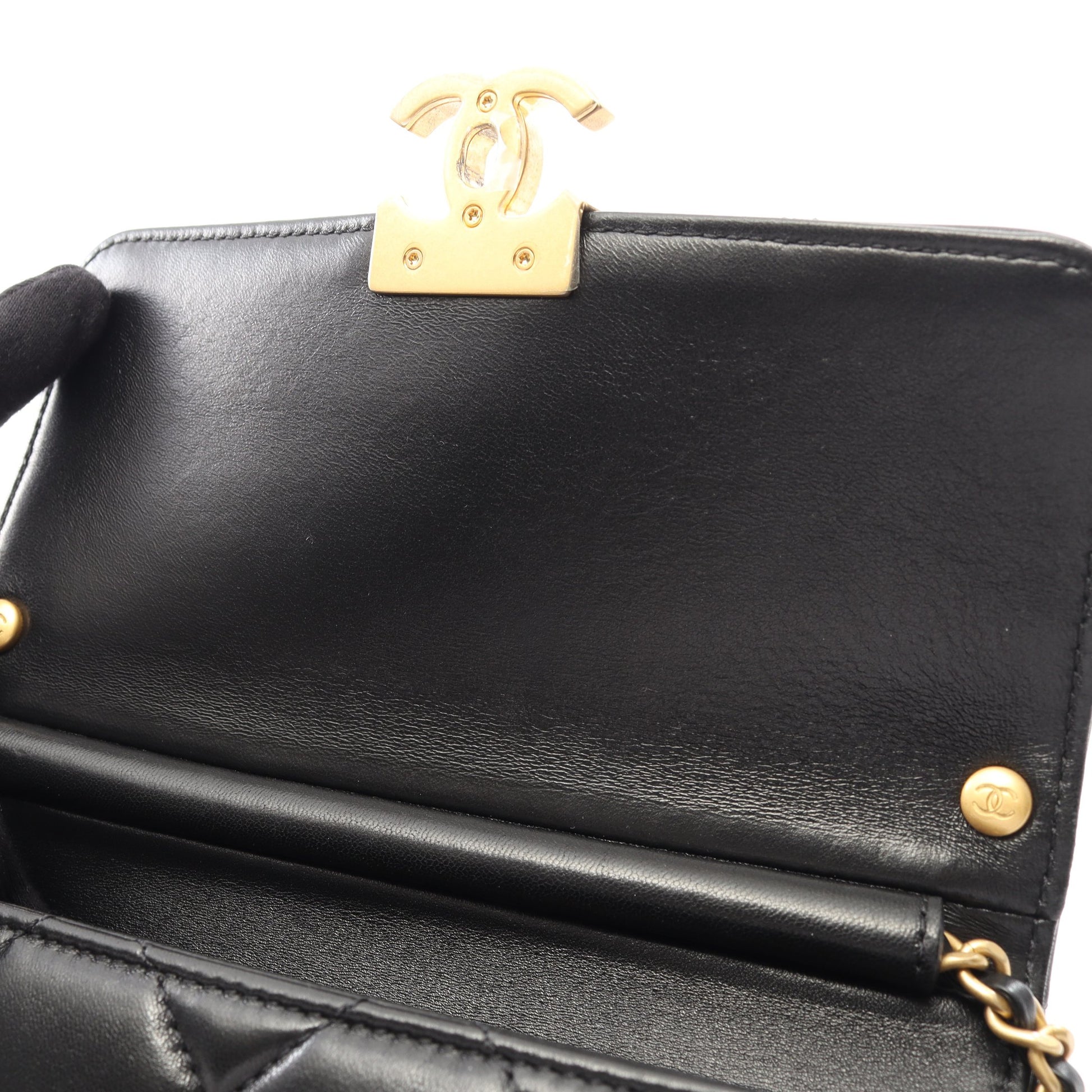 マトラッセ ミニフラップバッグ チェーンショルダーバッグ ラムスキン ブラック ゴールド金具 シャネル バッグ CHANEL