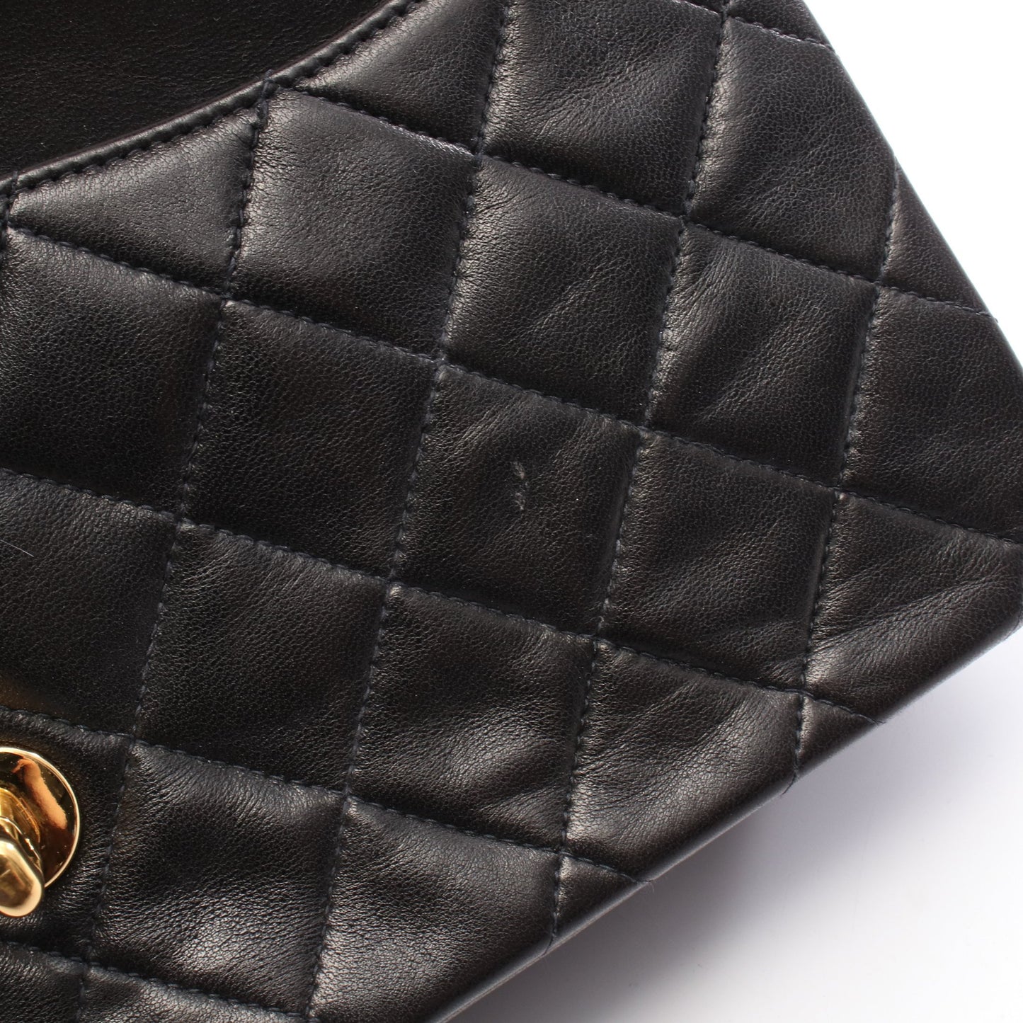 マトラッセ Wフラップ Wチェーンショルダーバッグ ラムスキン ブラック ゴールド金具 シャネル バッグ CHANEL