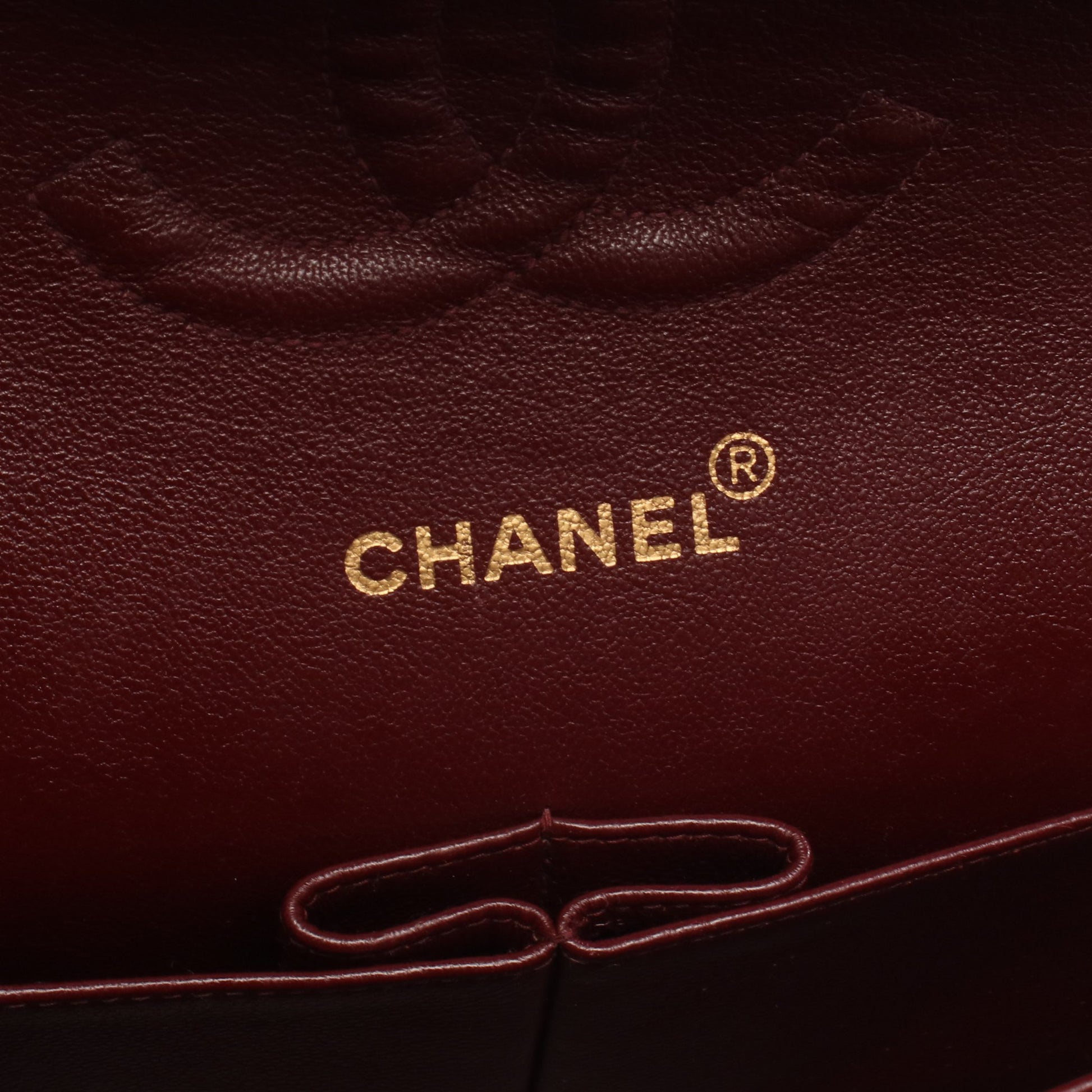 マトラッセ Wフラップ Wチェーンショルダーバッグ ラムスキン ブラック ゴールド金具 シャネル バッグ CHANEL