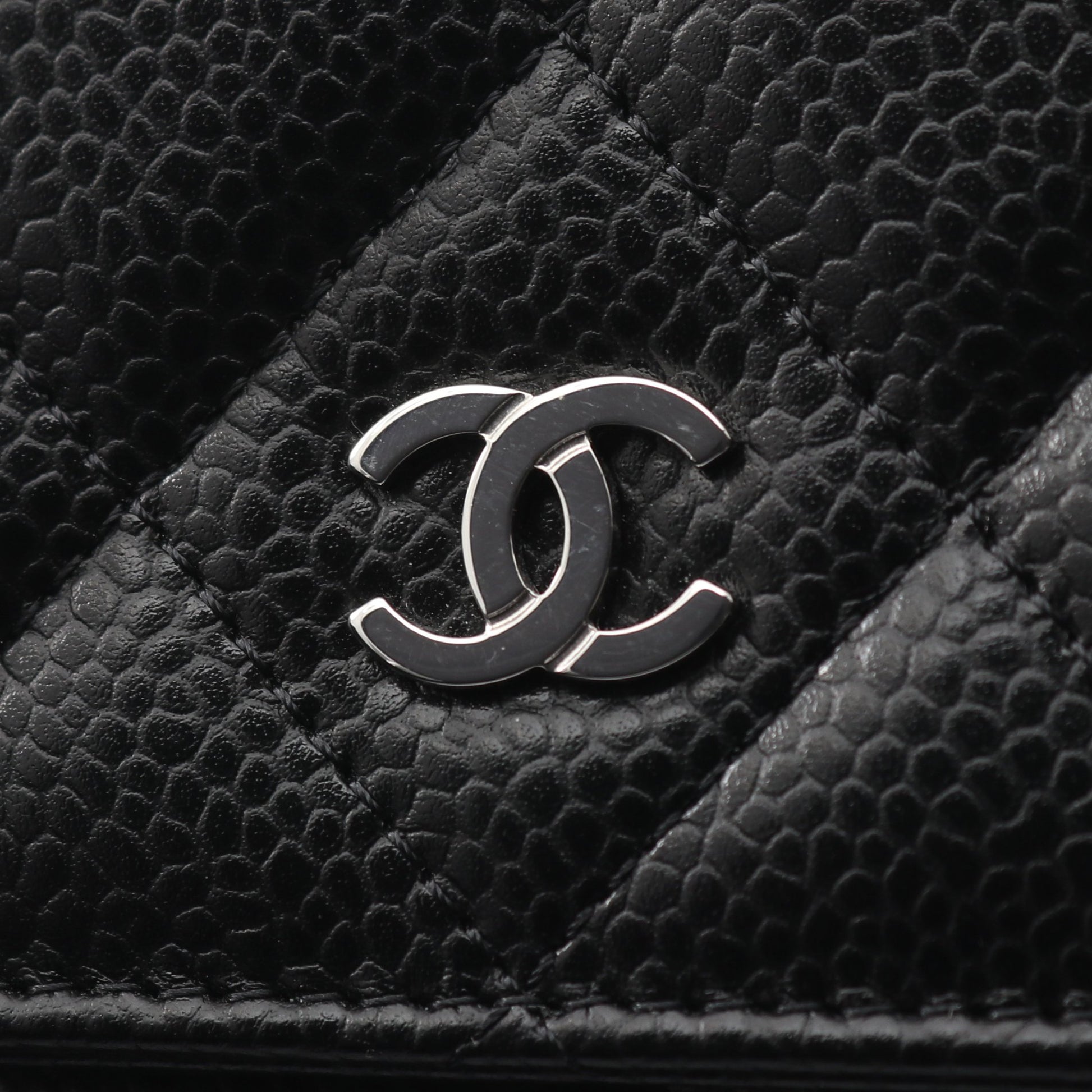 マトラッセ チェーンウォレット キャビアスキン ブラック シルバー金具 シャネル バッグ CHANEL