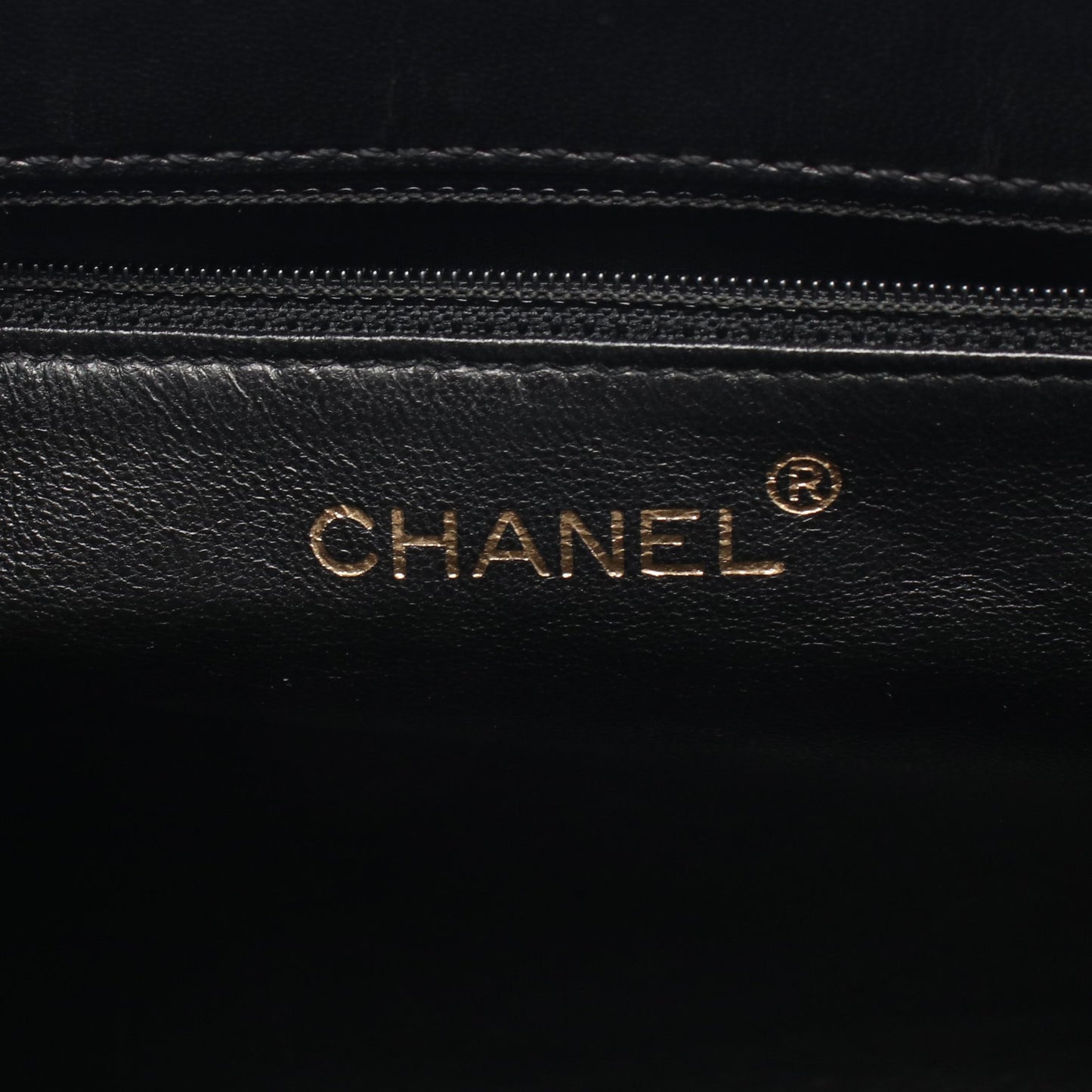マトラッセ ワンショルダーバッグ レザー ブラック ゴールド金具 シャネル バッグ CHANEL