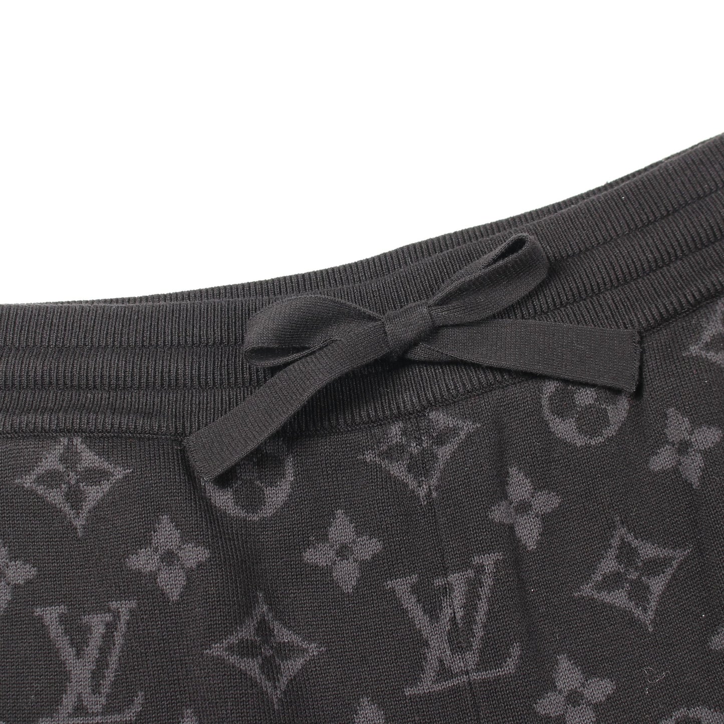 LVグラフィティ モノグラムショーツ ショート スウェットパンツ コットン ブラック ルイヴィトン ボトムス LOUIS VUITTON