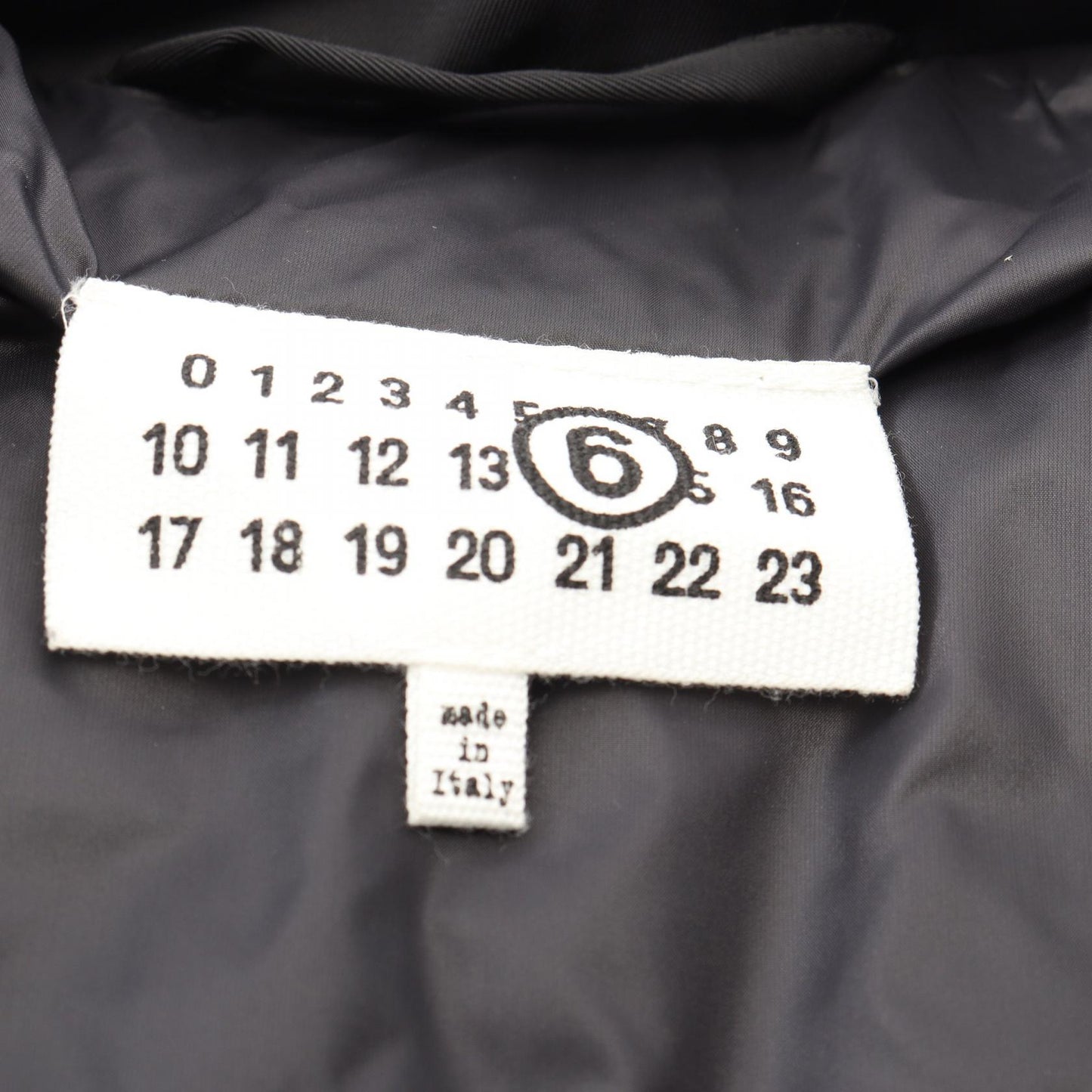 Baffle Quilt Gilet バッフル キルティング ダウンベスト ブラック エムエムシックスメゾンマルジェラ アウター MM6 MAISON MARGIELA