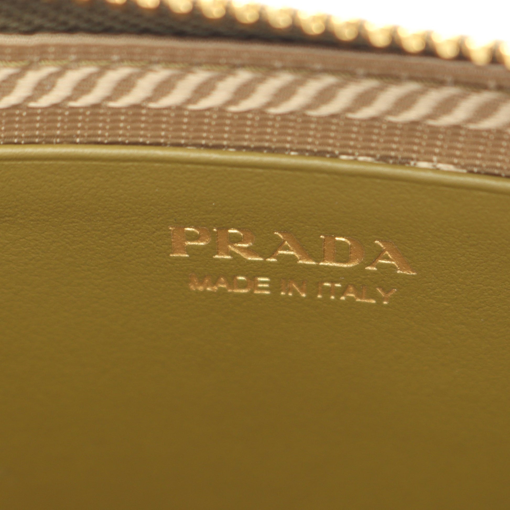 MINI CONTENITORI 2WAY チェーンハンドバッグ ラフィア レザー カーキグリーン プラダ バッグ PRADA