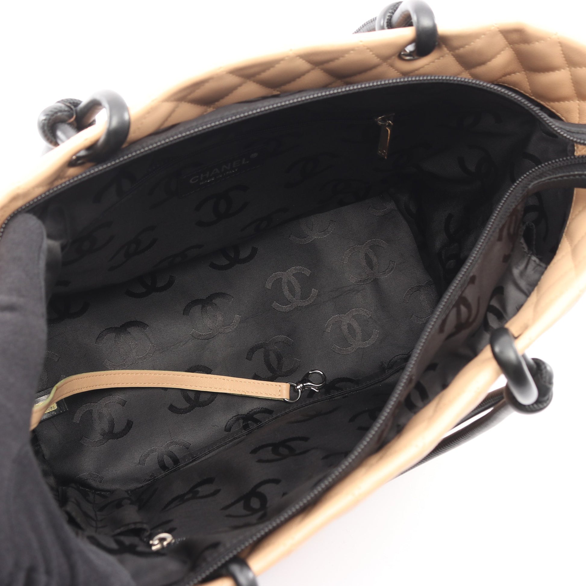 カンボンライン ラージ ショルダーバッグ トートバッグ レザー ベージュ ブラック シルバー金具 シャネル バッグ CHANEL