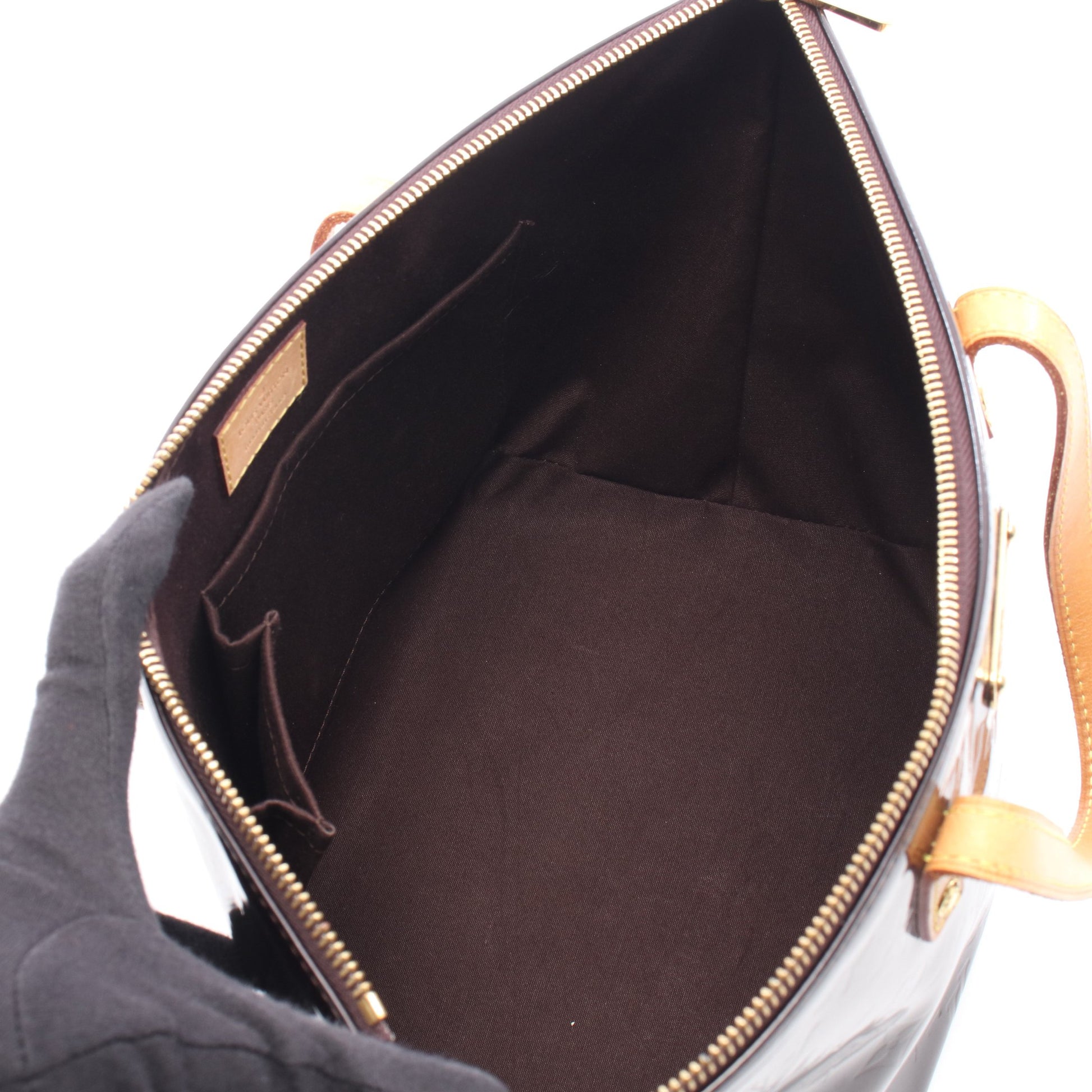 ベルヴューPM モノグラムヴェルニ アマラント ハンドバッグ レザー ダークパープル ルイヴィトン バッグ LOUIS VUITTON