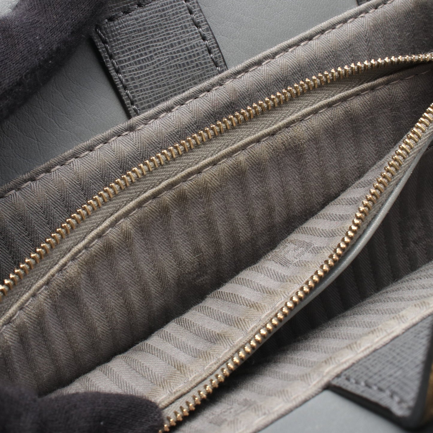 PETITE 2JOURS プチ トゥージュール 2WAY ハンドバッグ レザー グレー フェンディ バッグ FENDI