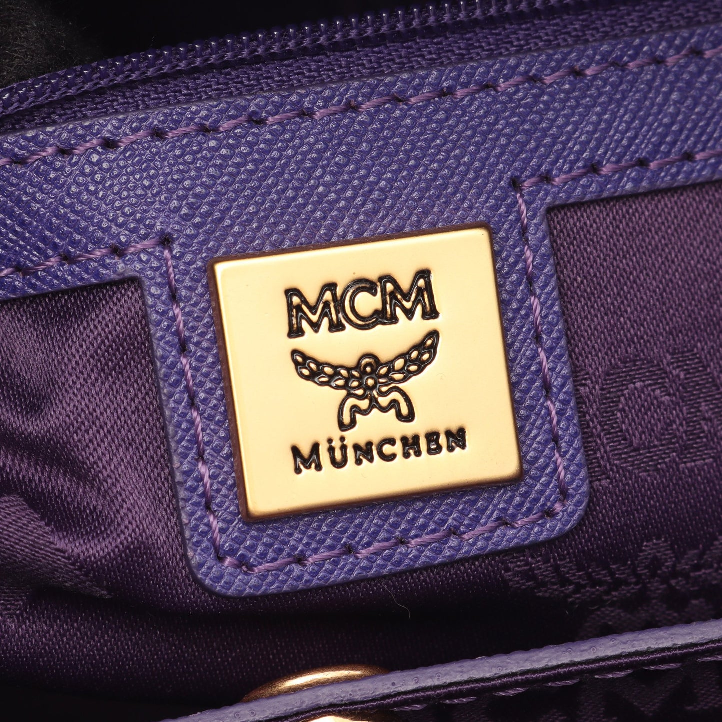 Nuovo 2WAY ハンドバッグ レザー パープル エムシーエム バッグ MCM