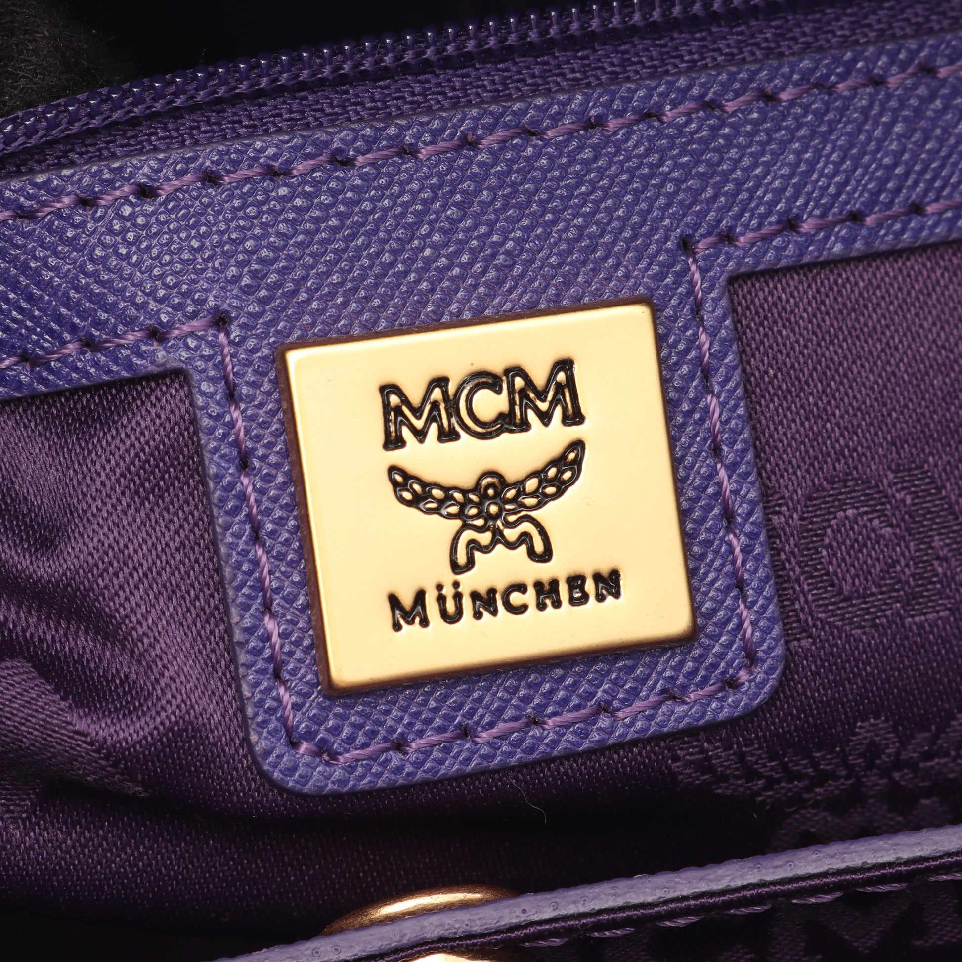 Nuovo 2WAY ハンドバッグ レザー パープル エムシーエム バッグ MCM